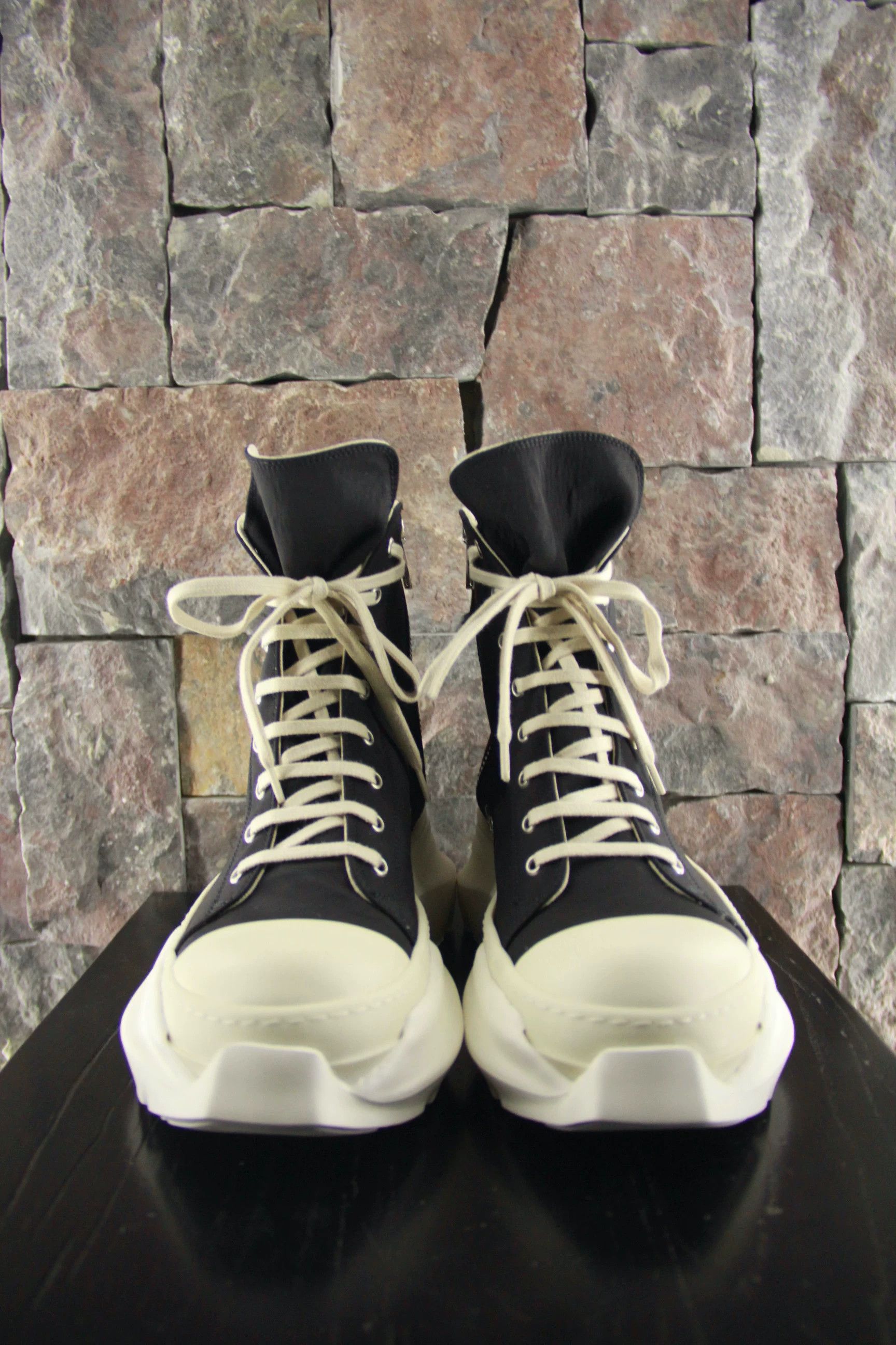Rick Owens Rick Owens White Hitop Sneakers Men 8 Size US 8 / EU 41 - 3 Thumbnail