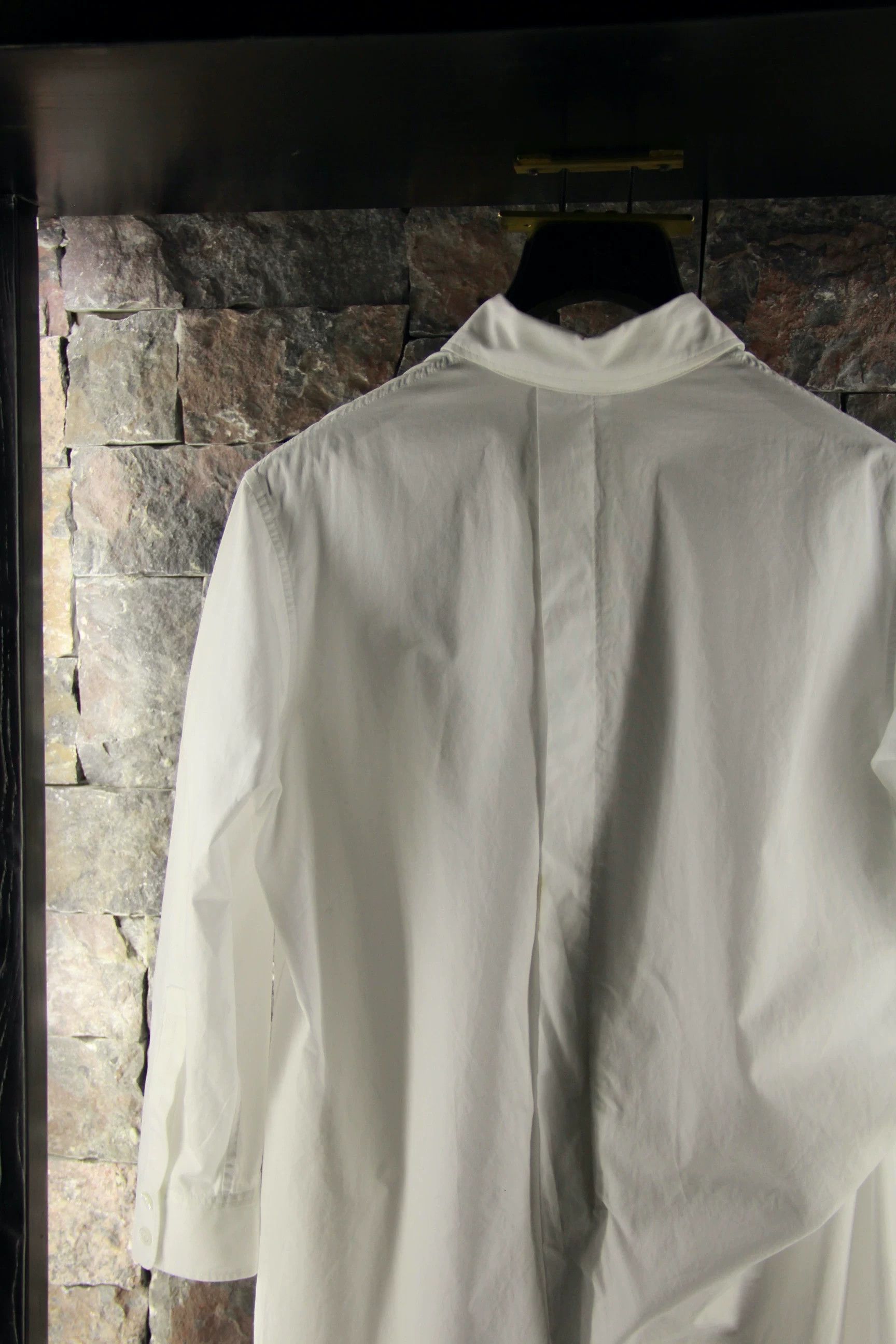 Yohji Yamamoto Yohji Yamamoto White Button Ups Men s Size US S / EU 44-46 / 1 - 4 Thumbnail