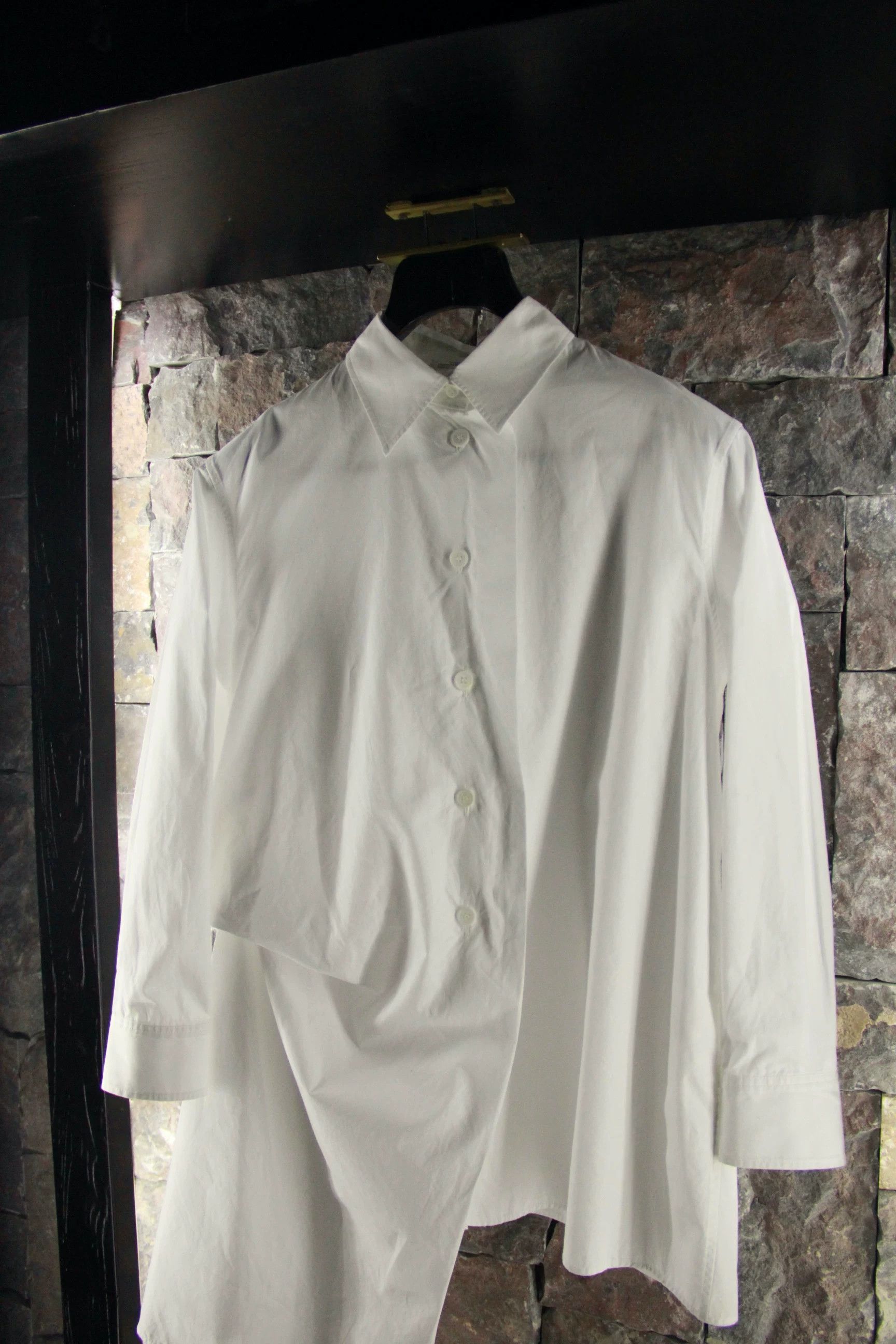 Yohji Yamamoto Yohji Yamamoto White Button Ups Men s Size US S / EU 44-46 / 1 - 5 Thumbnail