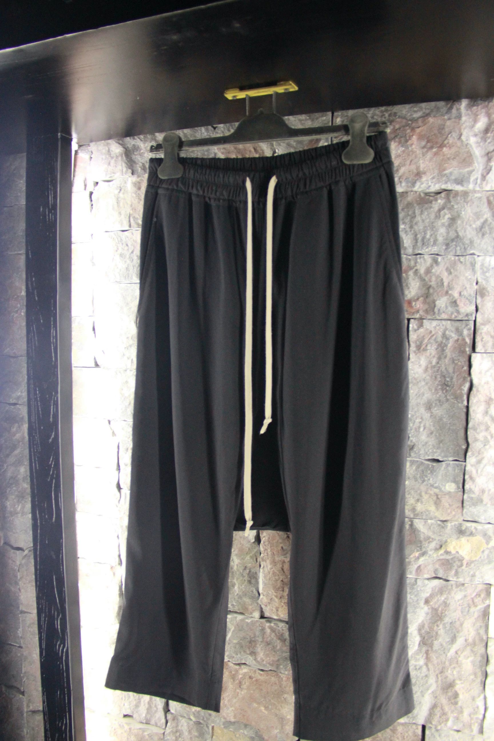 Rick Owens Rick Owens Black Casual Pants Men 40 Size US 40 / EU 56 - 5 Thumbnail