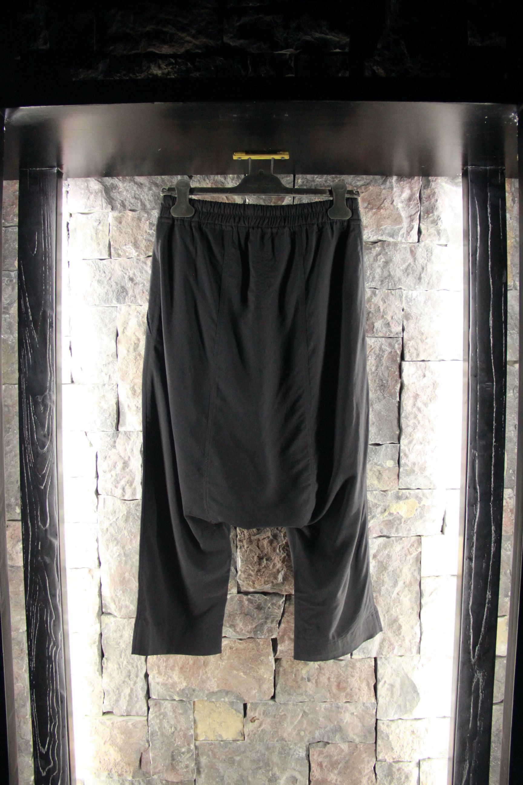 Rick Owens Rick Owens Black Casual Pants Men 40 Size US 40 / EU 56 - 2 Thumbnail
