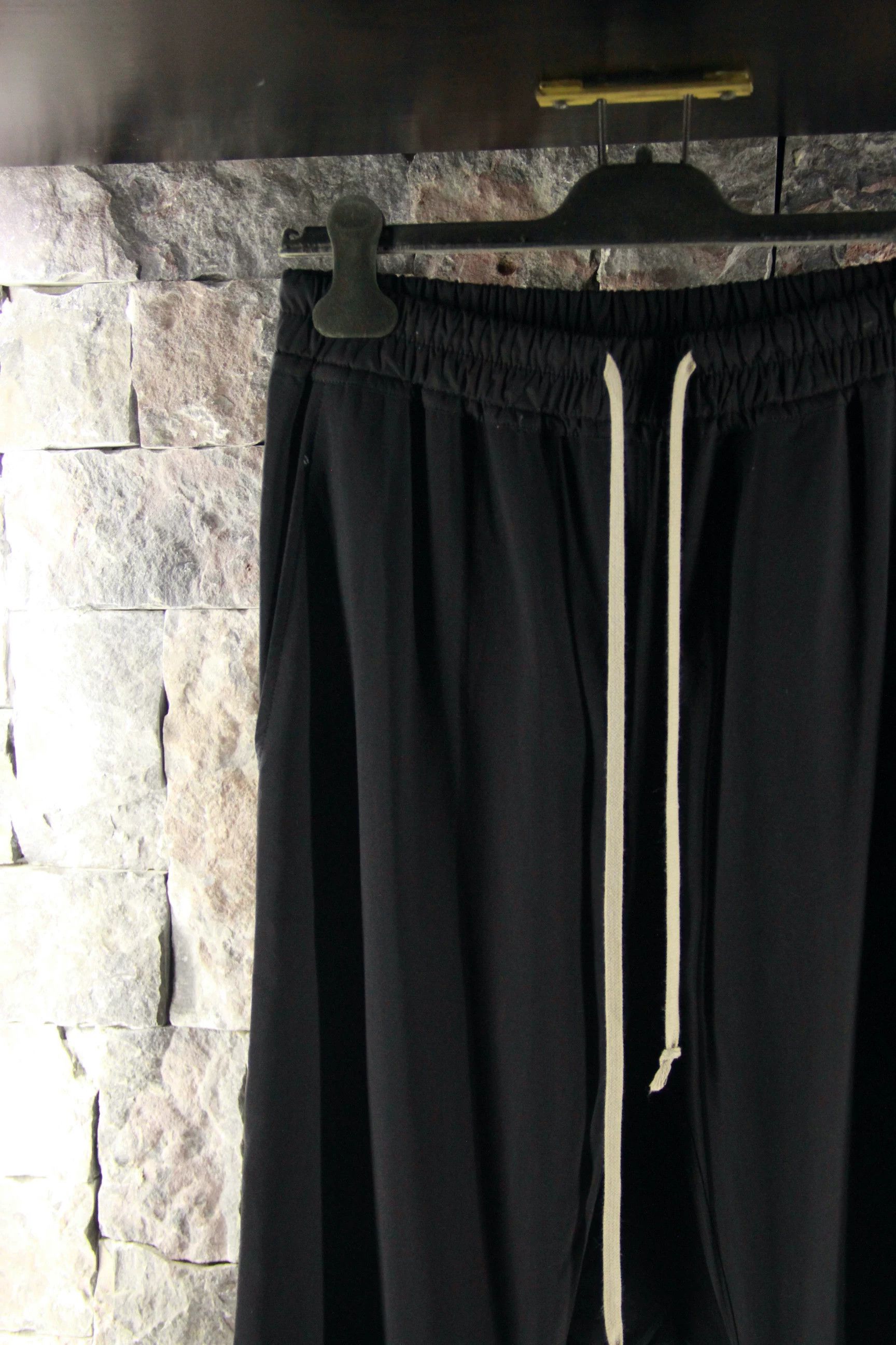 Rick Owens Rick Owens Black Casual Pants Men 40 Size US 40 / EU 56 - 3 Thumbnail