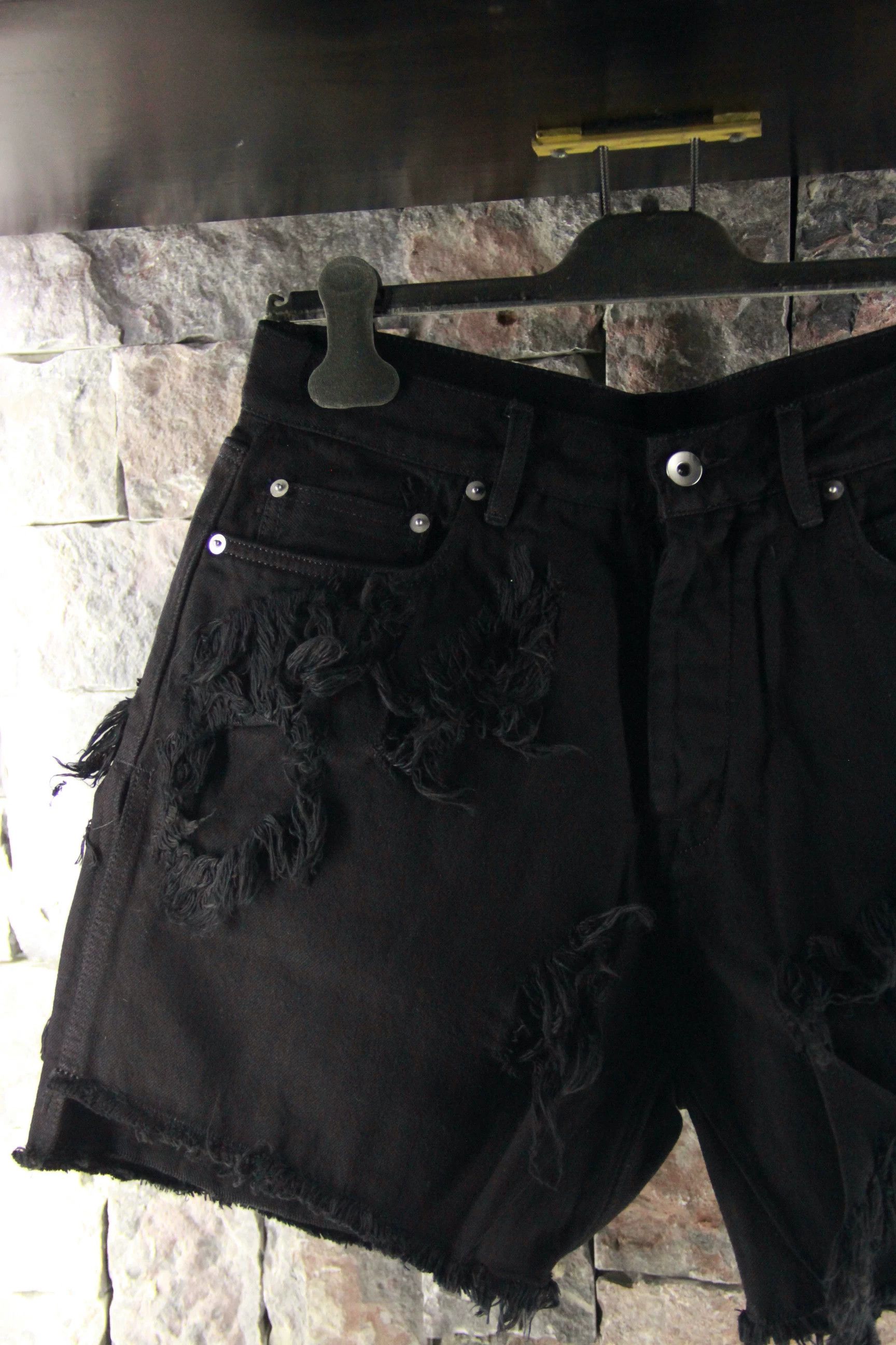 Rick Owens Rick Owens Black Shorts Men 31 Size US 31 - 3 Thumbnail