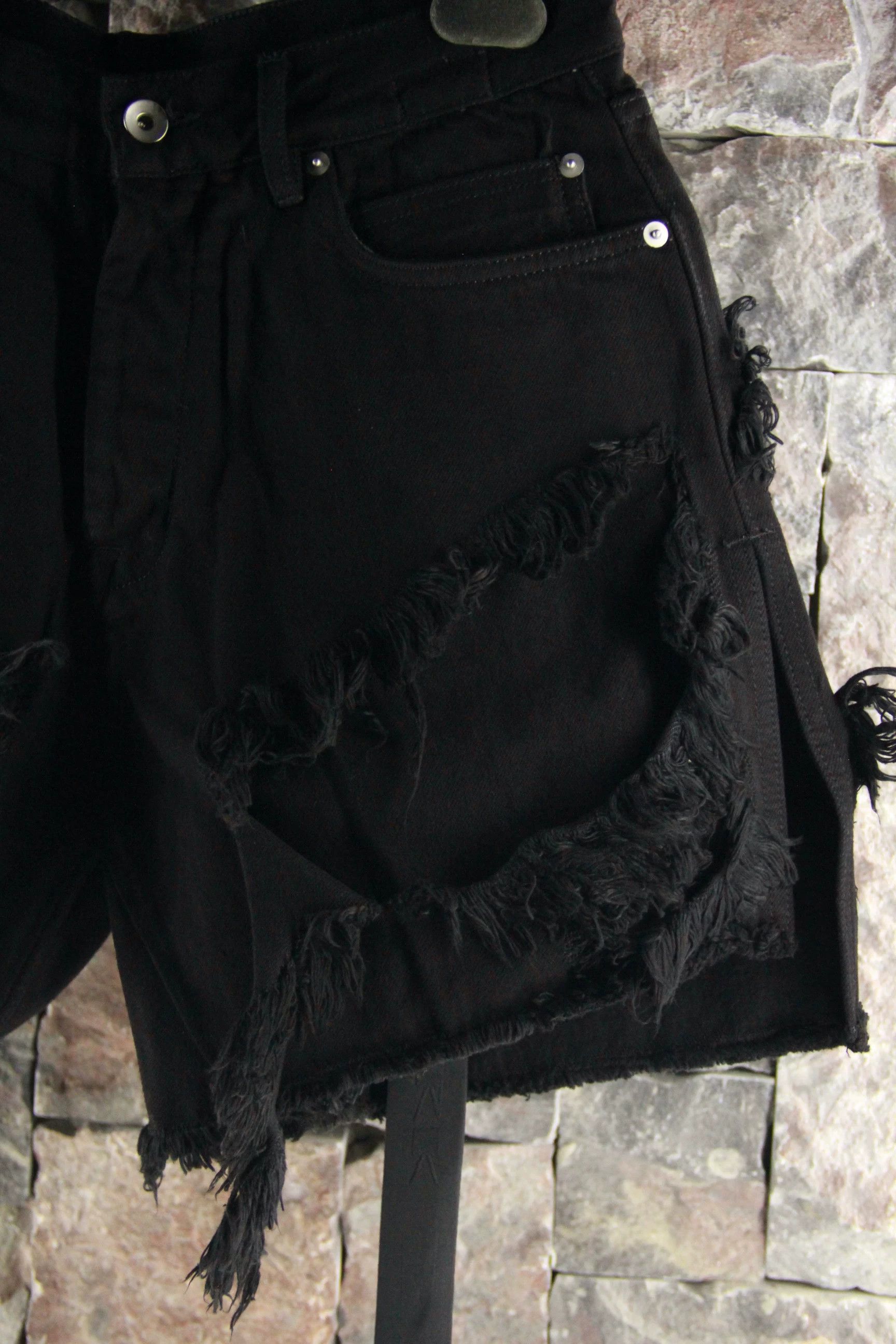Rick Owens Rick Owens Black Shorts Men 31 Size US 31 - 4 Thumbnail