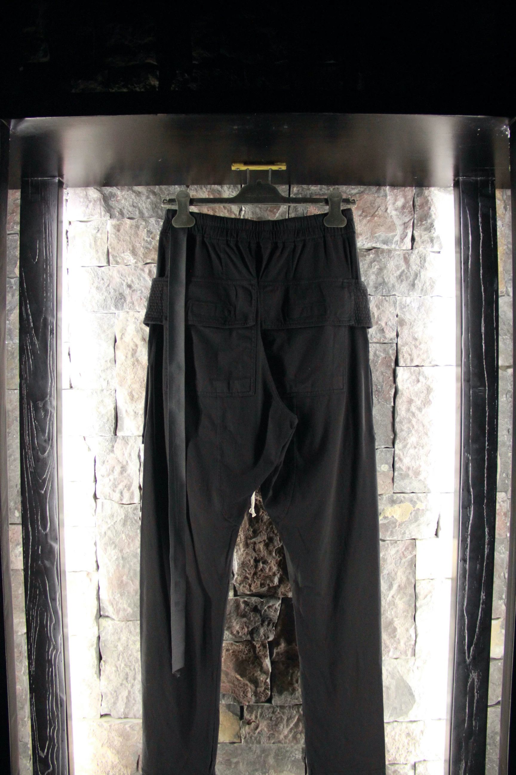 Rick Owens Rick Owens Black Casual Pants Men 30 Size US 30 / EU 46 - 2 Thumbnail
