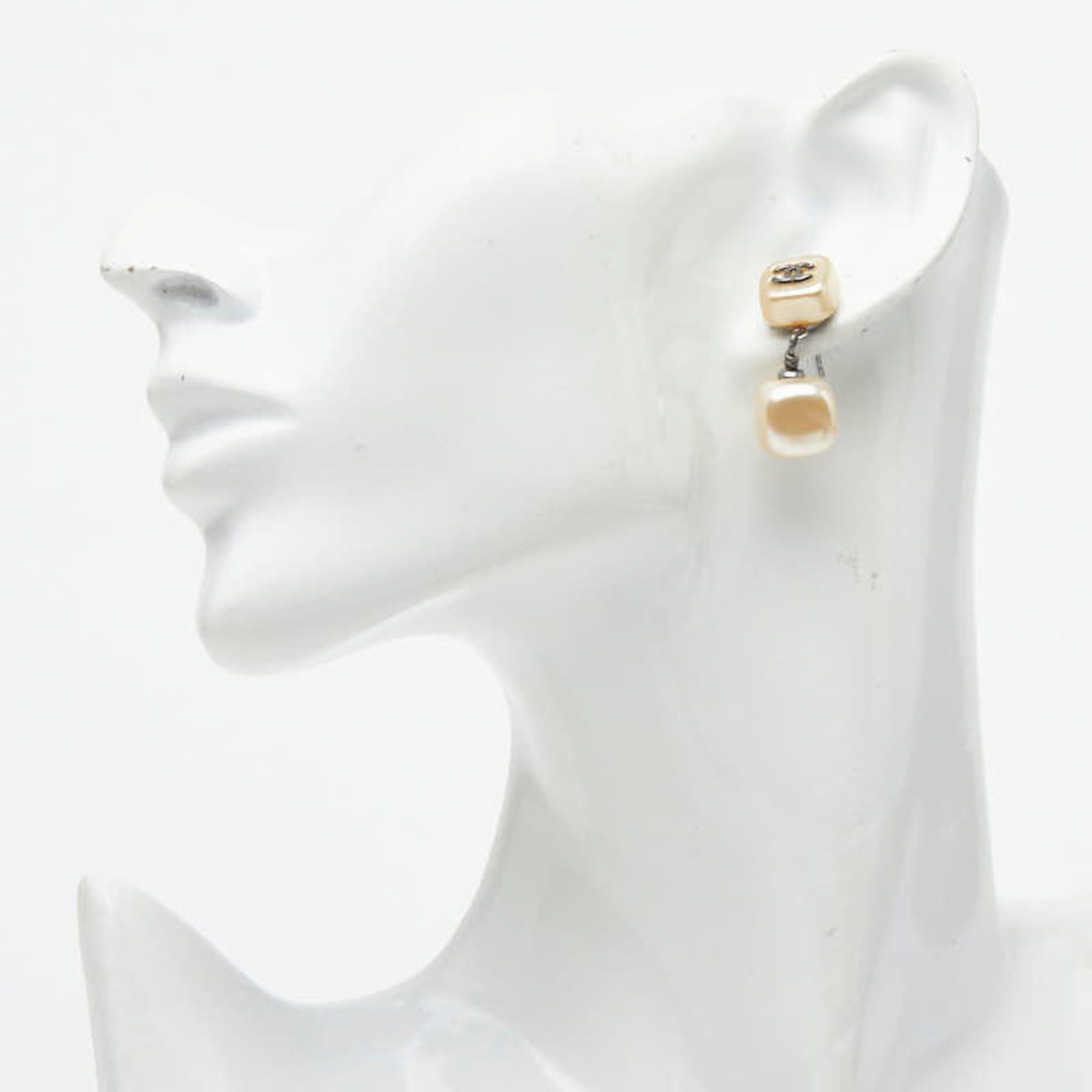 Chanel Chanel Coco Mark Stud Earrings 02A Gold Faux Pearl Women's CHANEL Size ONE SIZE - 5 Thumbnail
