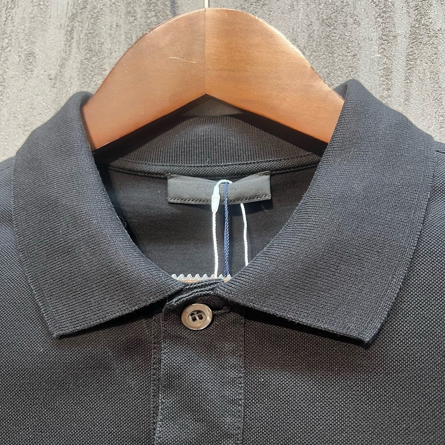 Prada Prada Triangle Logo Polo Shirt Size S Size US S / EU 44-46 / 1 - 8 Thumbnail