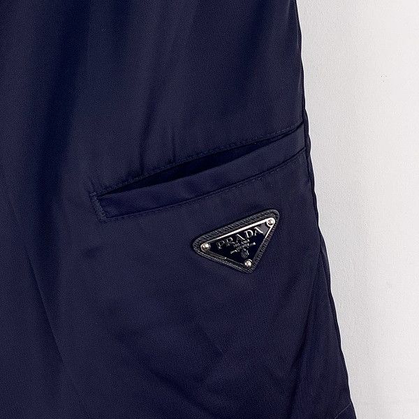 Prada Prada Logo Patch Shorts Size 48 Size US 32 / EU 48 - 9 Thumbnail