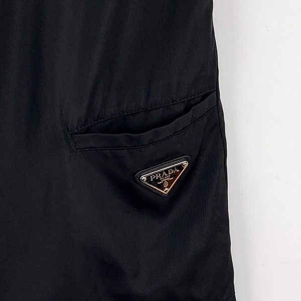 Prada Prada Triangle Logo Shorts Size 50 Size US 34 / EU 50 - 7 Thumbnail