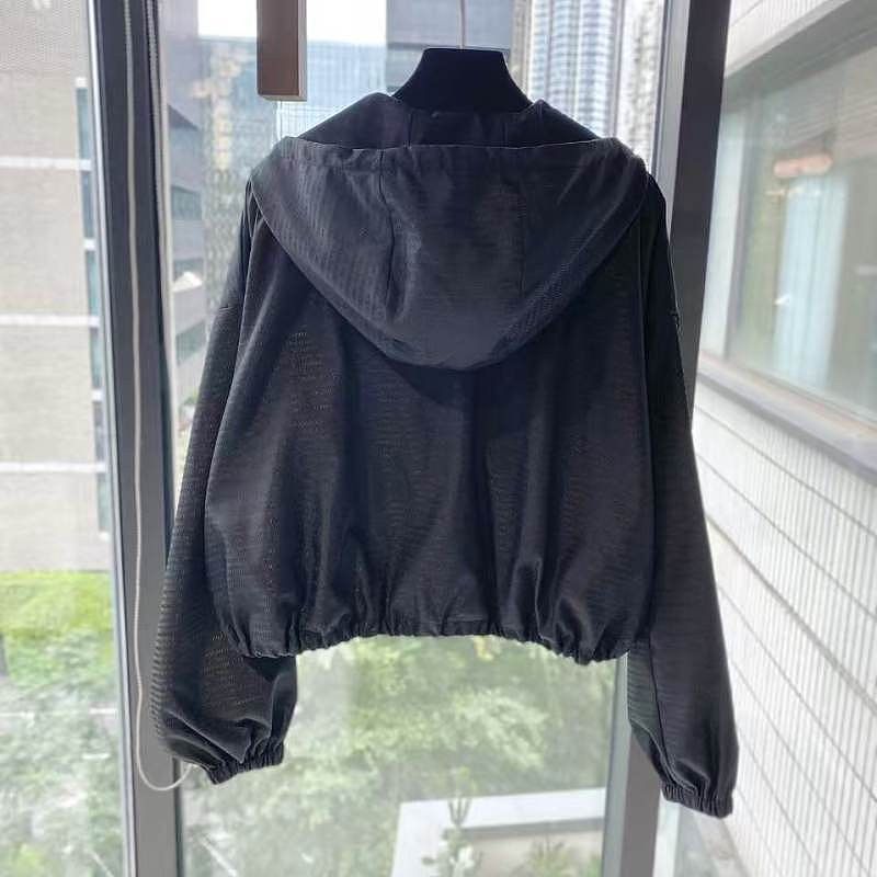 Prada Prada Hooded Logo Zip Jacket Size 42 Size M / US 6-8 / IT 42-44 - 2 Thumbnail
