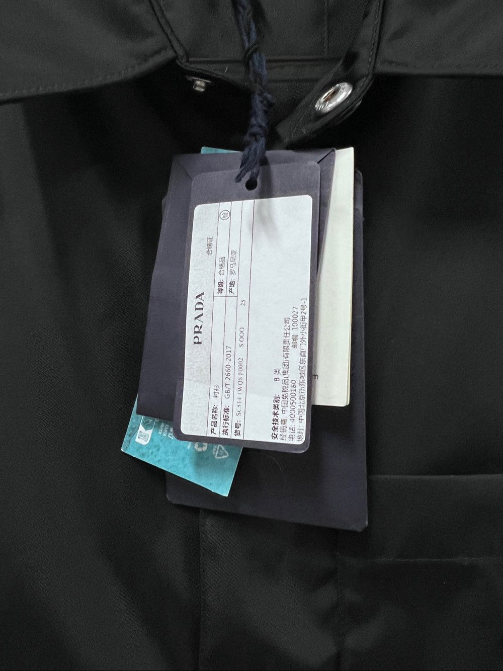 Prada Prada Re-Nylon Logo Patch Button-Up Shirt Size L Size US L / EU 52-54 / 3 - 5 Thumbnail