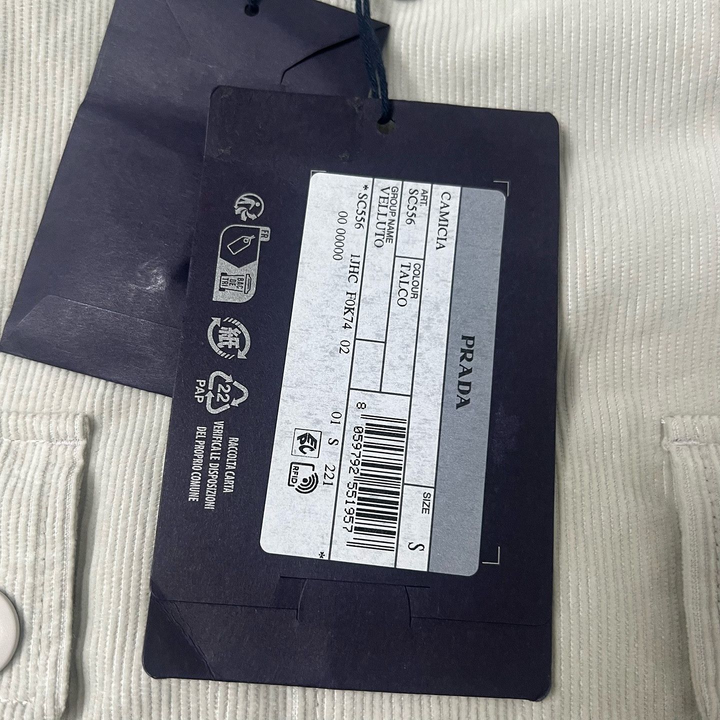Prada Prada Logo Corduroy Shirt Size S Size US S / EU 44-46 / 1 - 7 Thumbnail