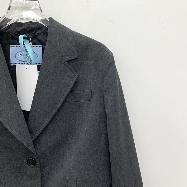 Prada Prada Virgin Wool Blazer Size 44 Size M / US 6-8 / IT 42-44 - 5 Thumbnail