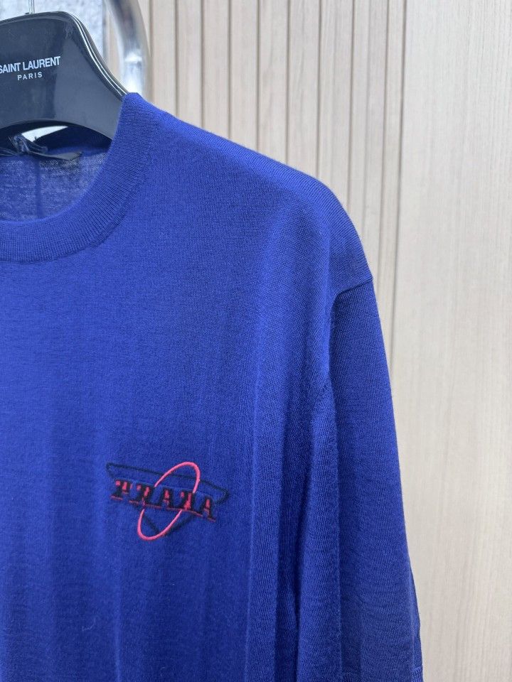 Prada Prada Logo Embroidered Knit T-Shirt Size 48 Size US M / EU 48-50 / 2 - 6 Thumbnail