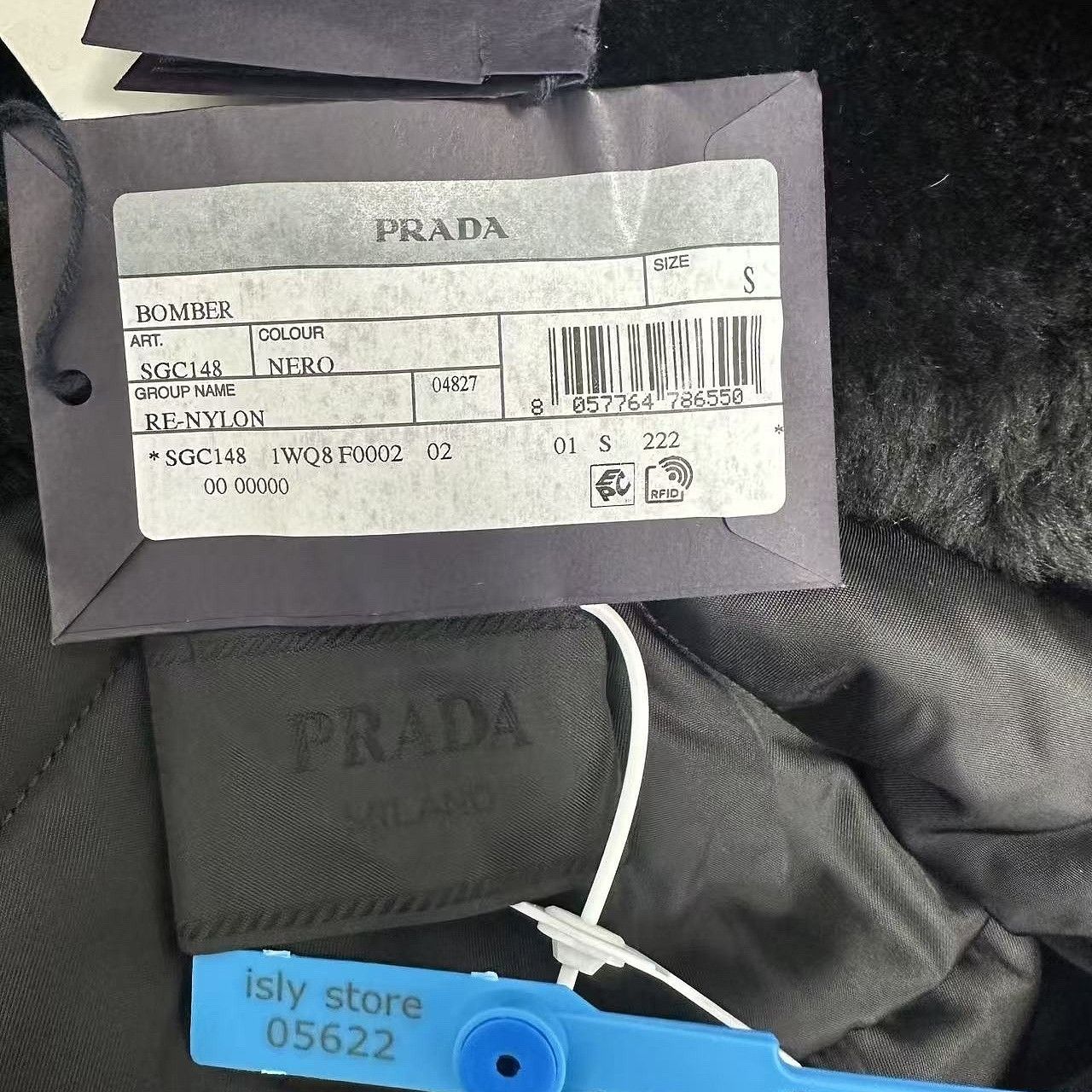 Prada Prada Re-Nylon Fur Collar Bomber Jacket Size S Size US S / EU 44-46 / 1 - 6 Thumbnail