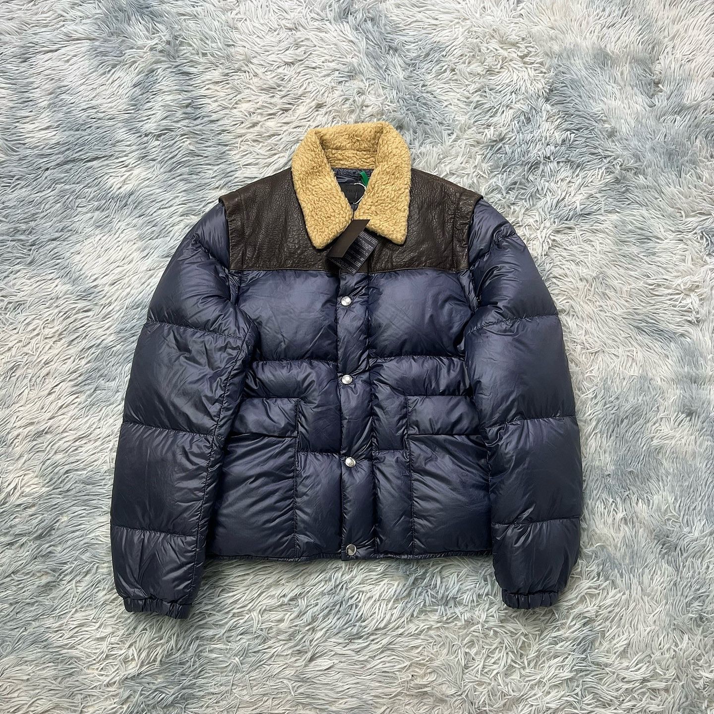Prada Prada Shearling Collar Down Jacket Size L Size US L / EU 52-54 / 3 - 9 Thumbnail