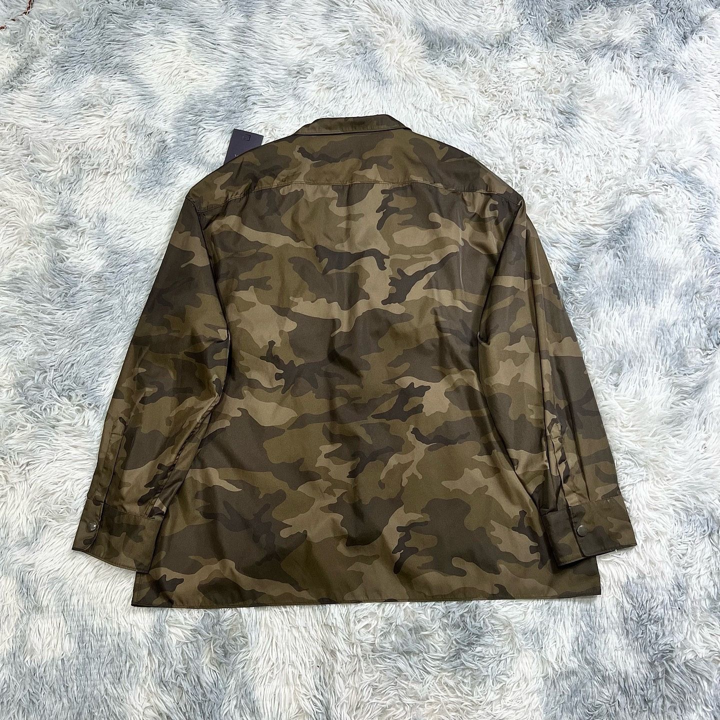 Prada Prada Camouflage Re-Nylon Pocket Jacket Size L Size US L / EU 52-54 / 3 - 2 Thumbnail