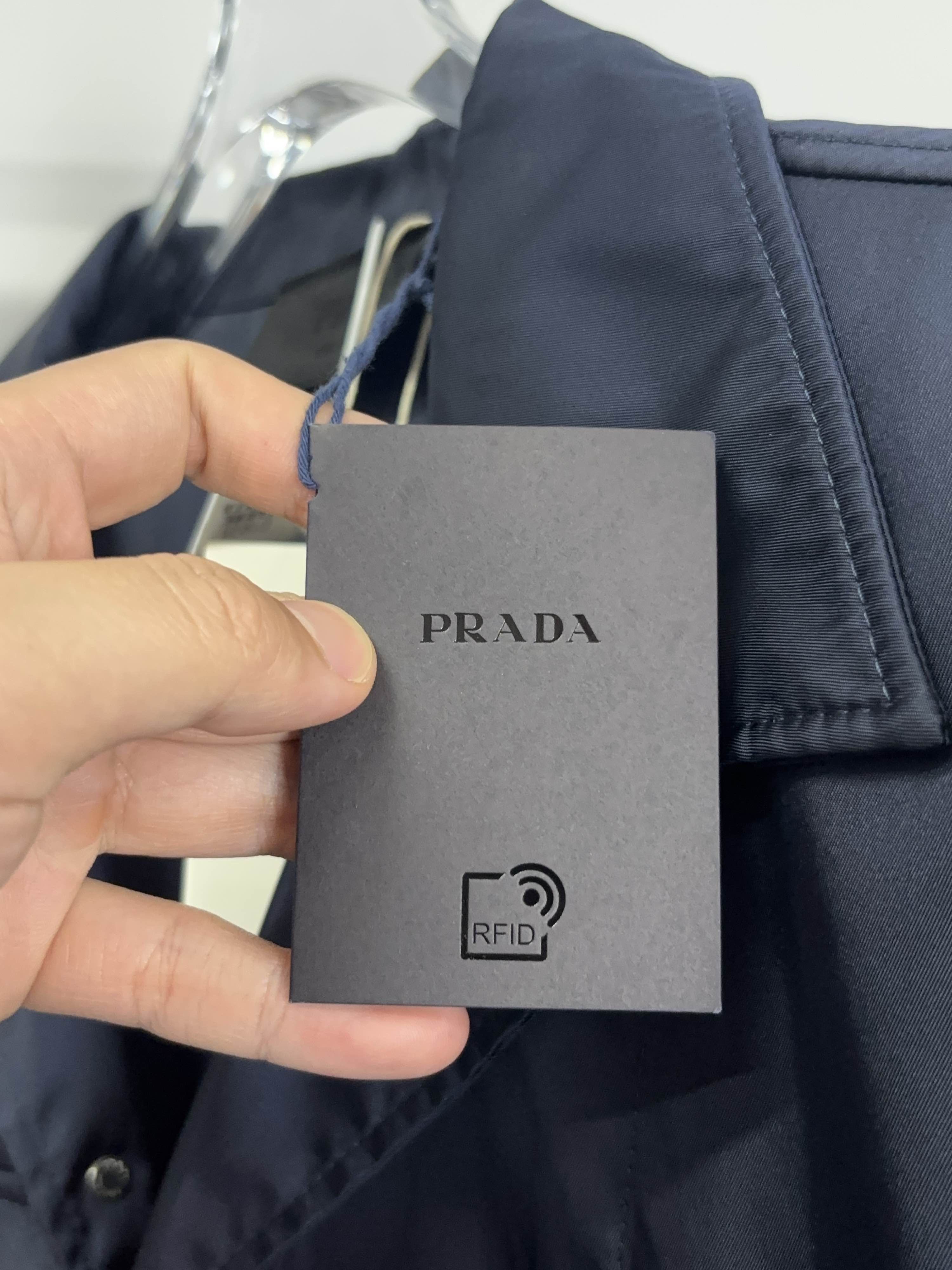 Prada Prada Re-Nylon Short Sleeve Shirt Size XL Size US XL / EU 56 / 4 - 5 Thumbnail