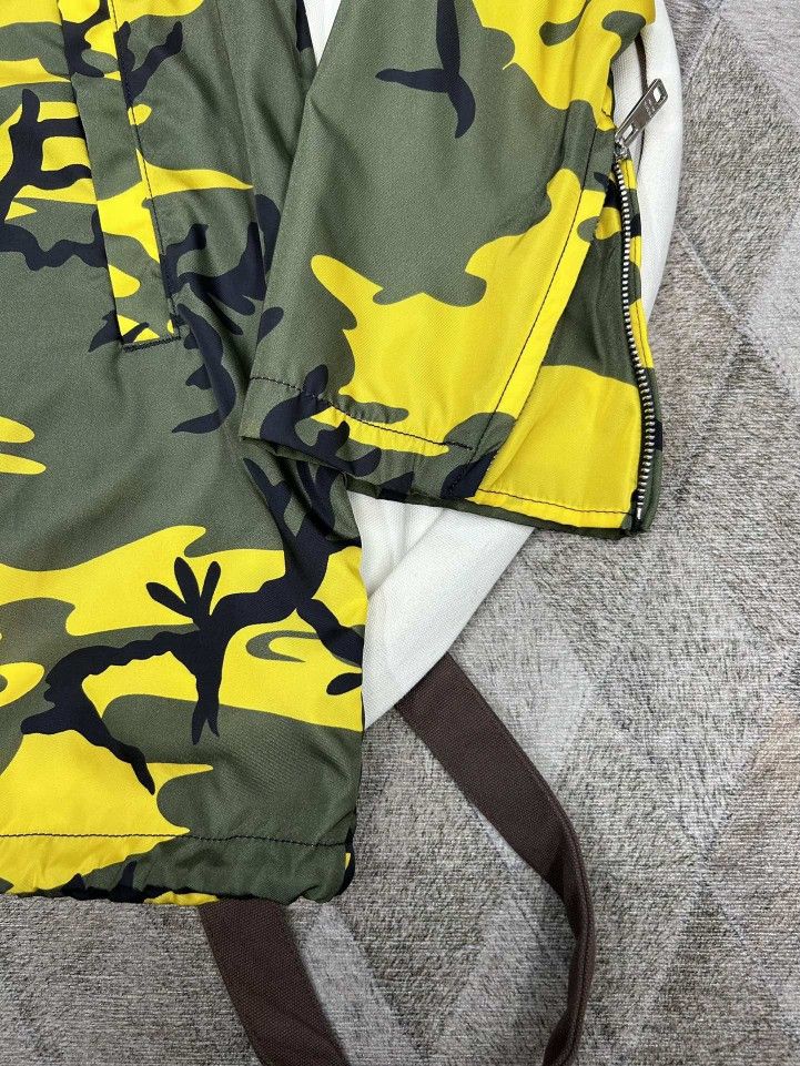 Prada Prada Camo Hooded Jacket Size M Size US M / EU 48-50 / 2 - 8 Thumbnail