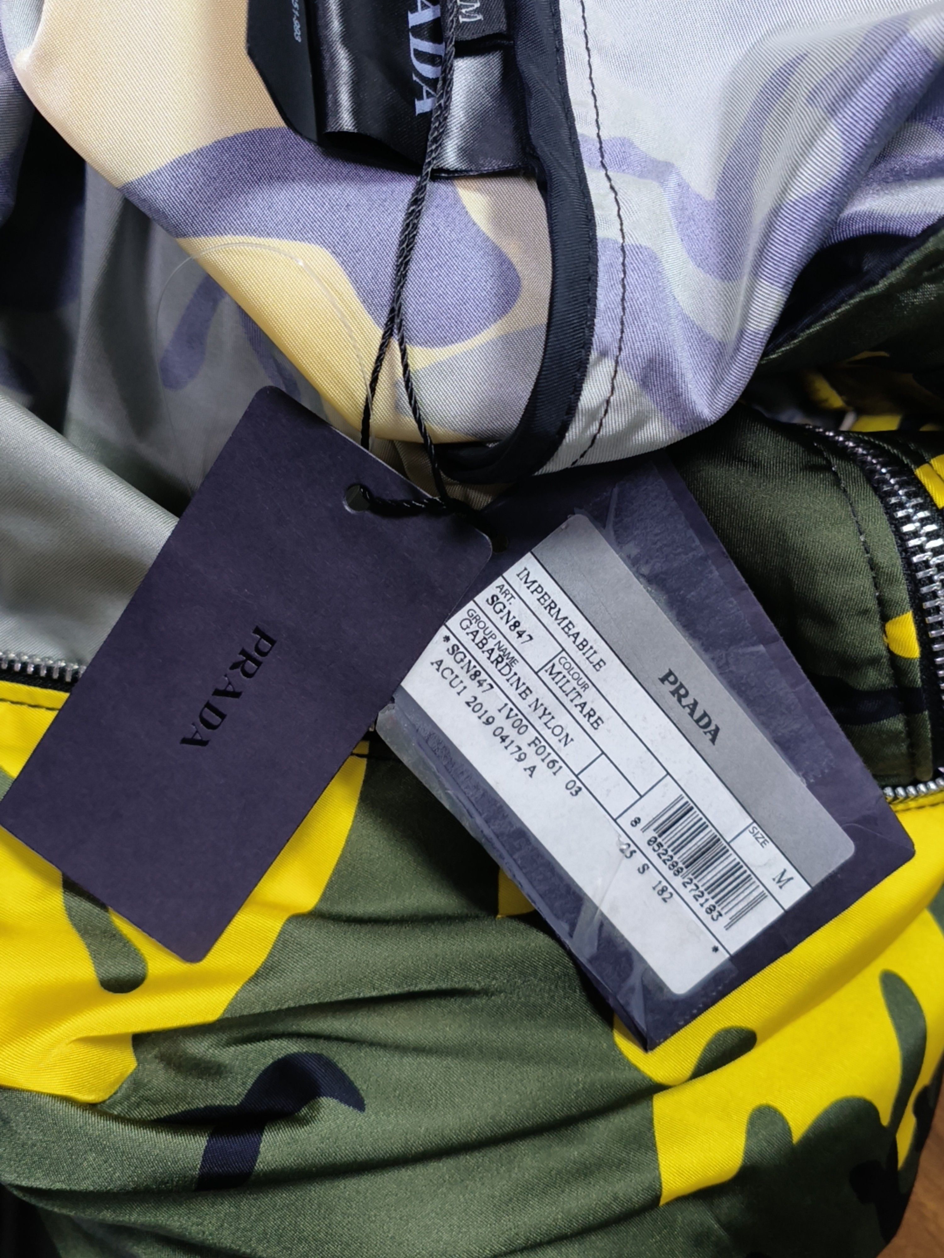 Prada Prada Camo Hooded Jacket Size M Size US M / EU 48-50 / 2 - 5 Thumbnail