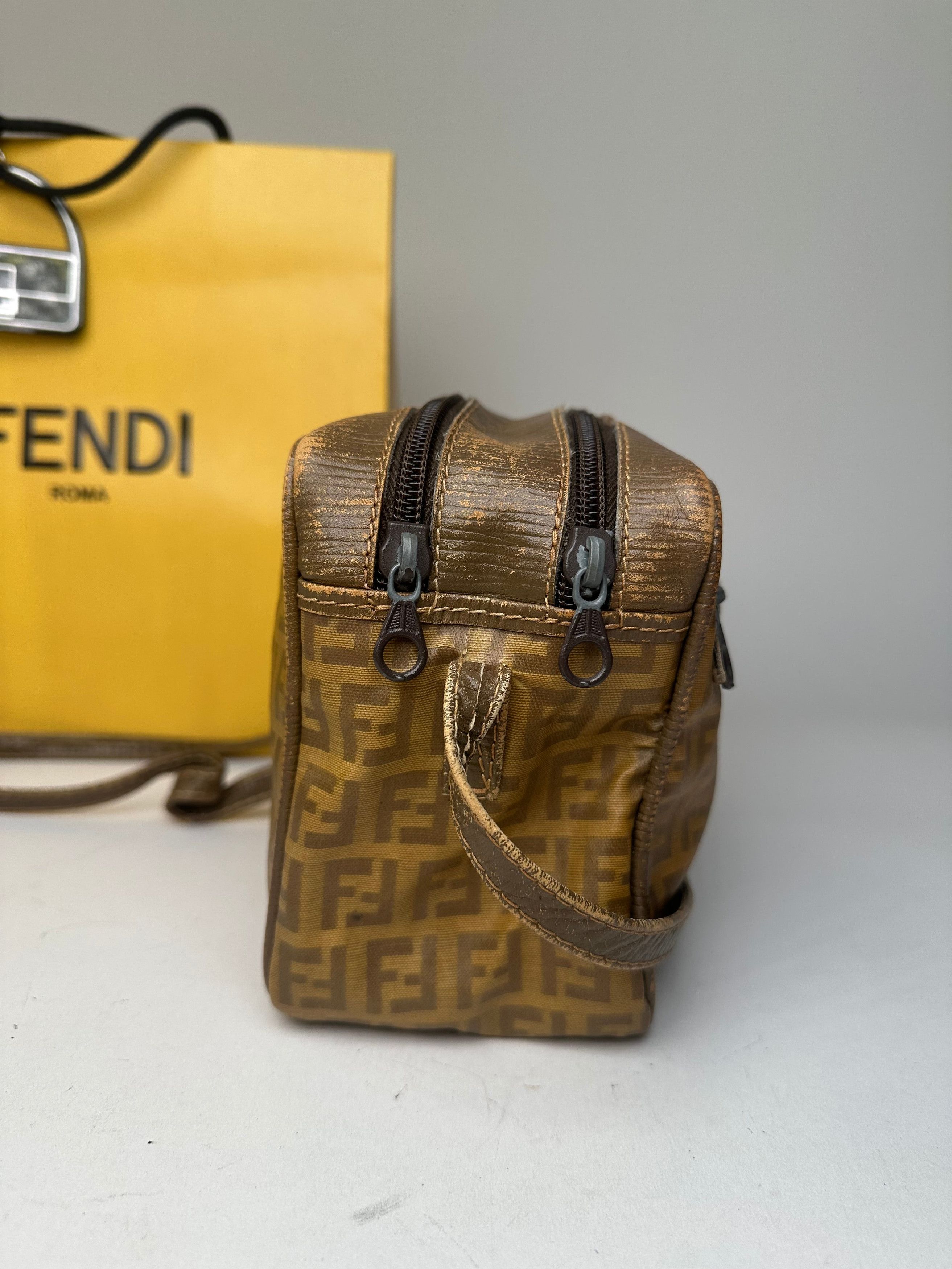 Fendi Vintage Crossbody Bag FF Logo Pattern Brown Fabric Size ONE SIZE - 3 Thumbnail