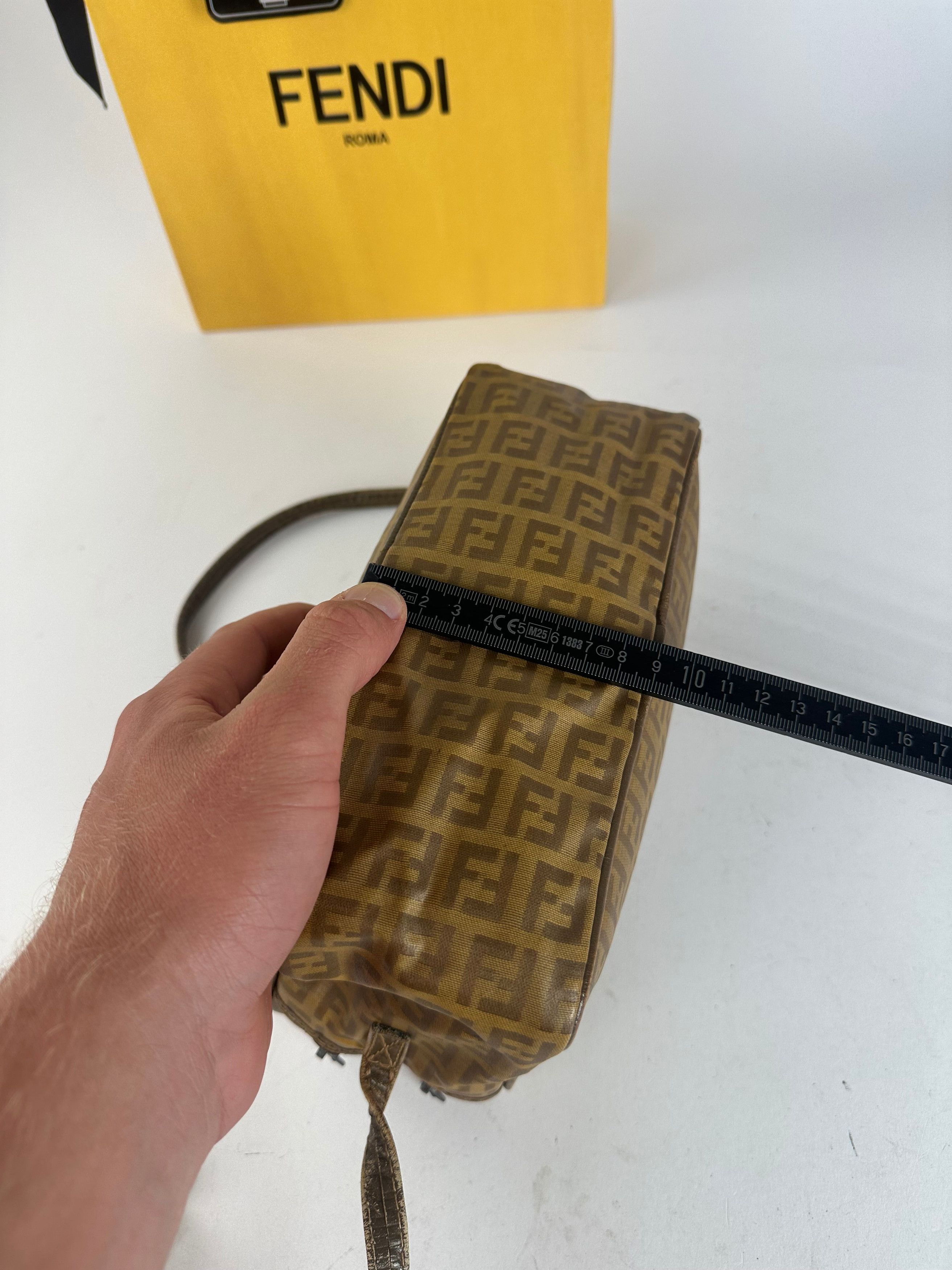 Fendi Vintage Crossbody Bag FF Logo Pattern Brown Fabric Size ONE SIZE - 12 Thumbnail