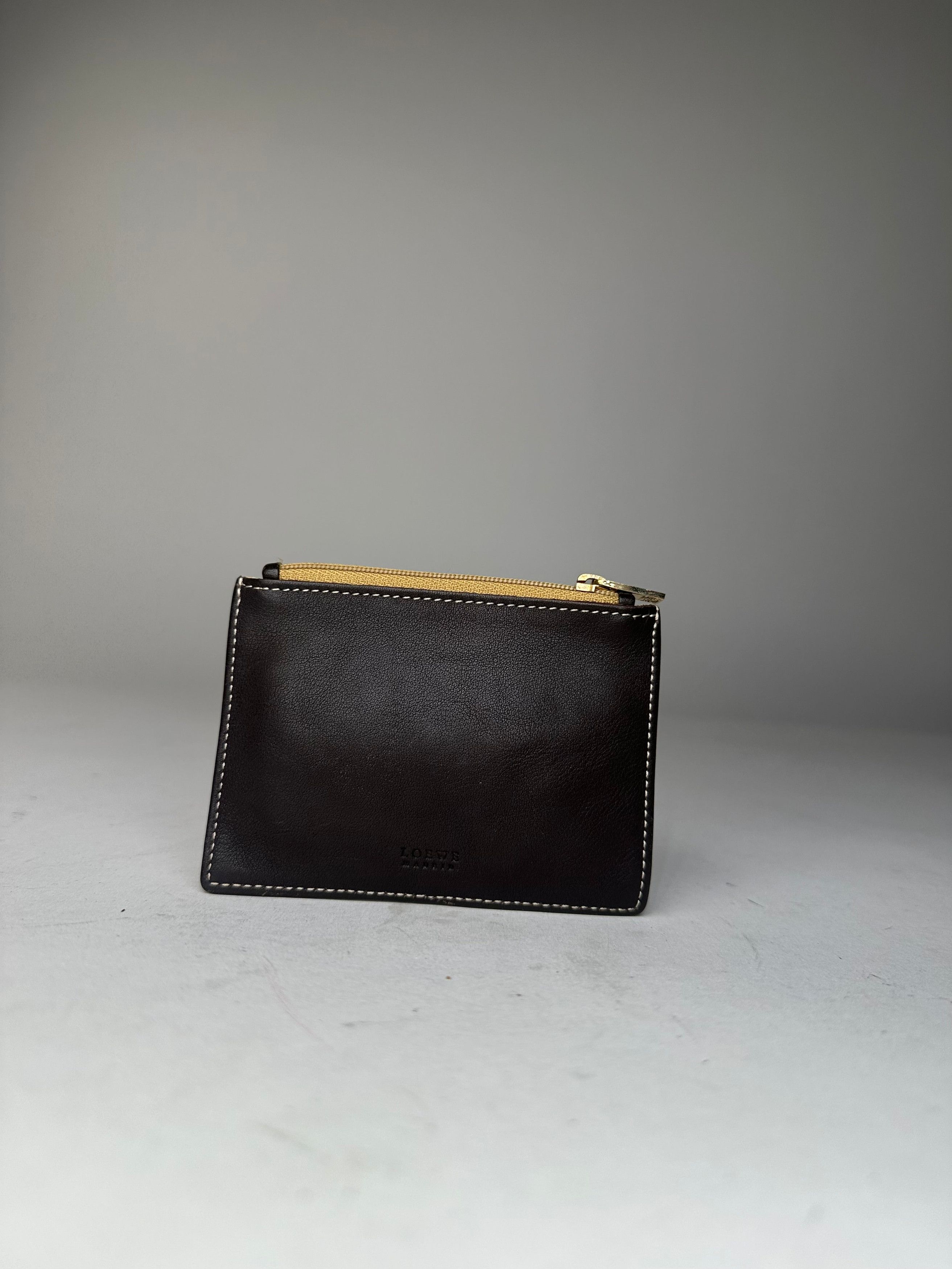 Loewe Vintage Suede Purse Beige Size ONE SIZE - 2 Thumbnail