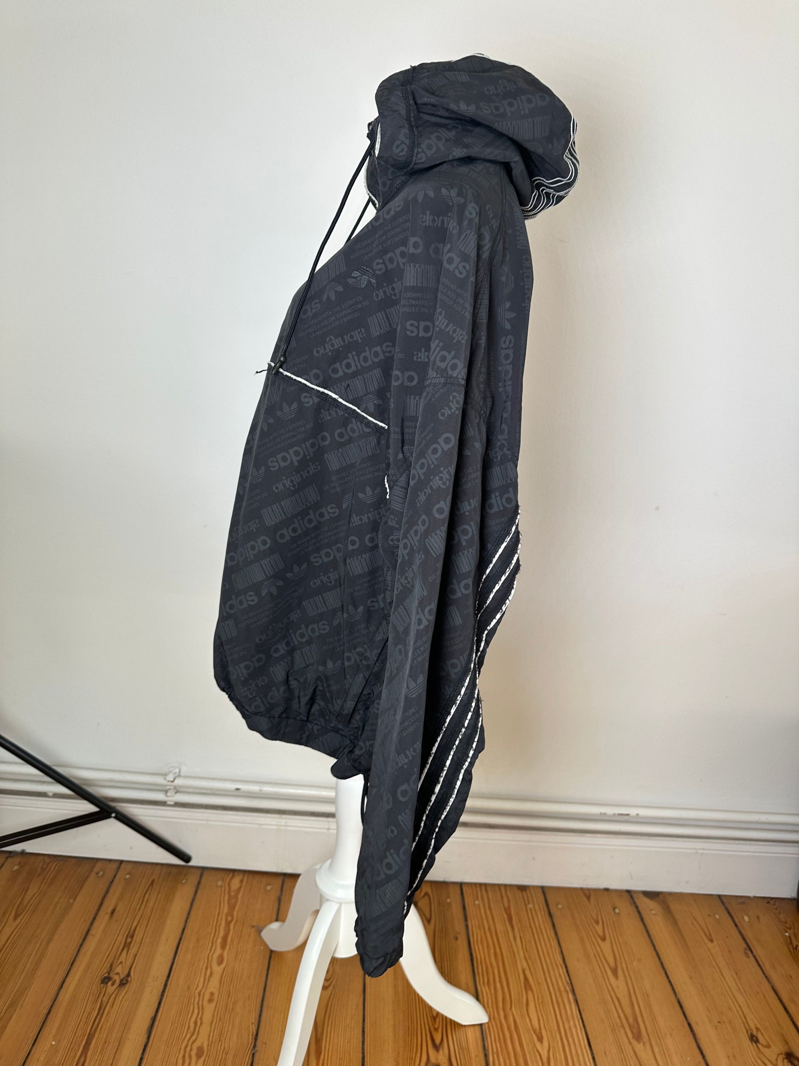 Alexander Wang Windbreaker Black Reflective Logo Pattern Size US XL / EU 56 / 4 - 3 Thumbnail