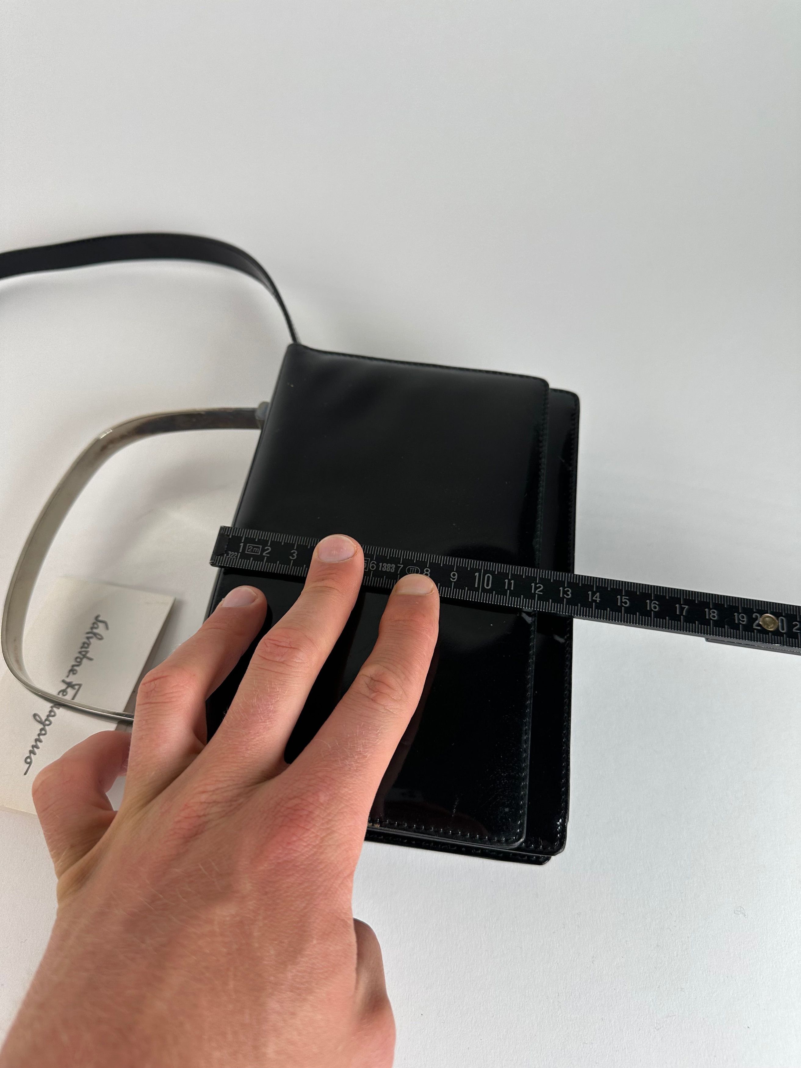Salvatore Ferragamo Vintage Patent Crossbody Bag Black Size ONE SIZE - 10 Thumbnail