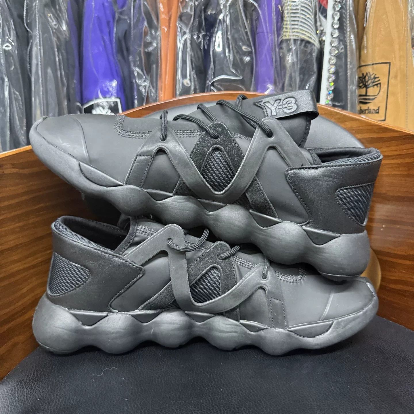 Y-3 Y-3 Yohji Yamamoto Black Sneakers Size US 12 / EU 45 - 7 Thumbnail