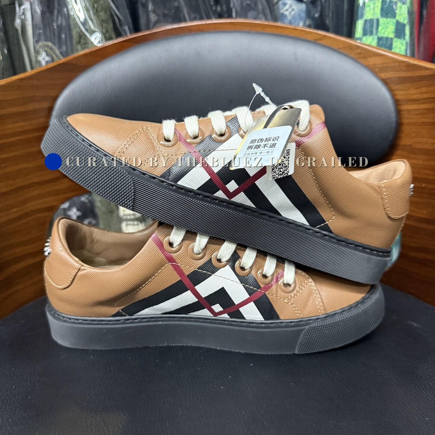 Burberry Burberry Classic Check Brown Sneakers Size US 4 / IT 34 - 7 Thumbnail