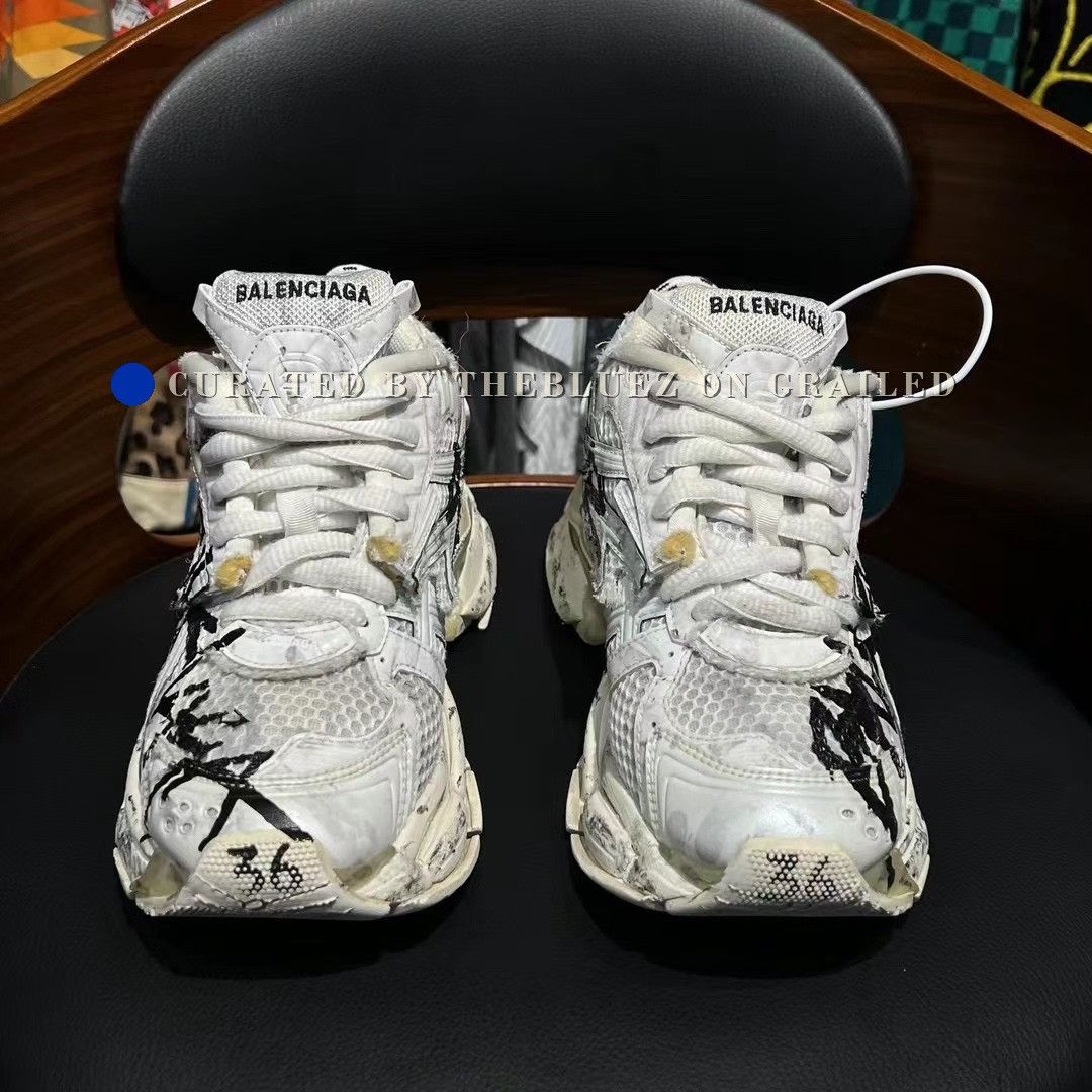 Balenciaga Balenciaga Runner Graffiti Distressed Size US 5 / IT 35 - 2 Thumbnail