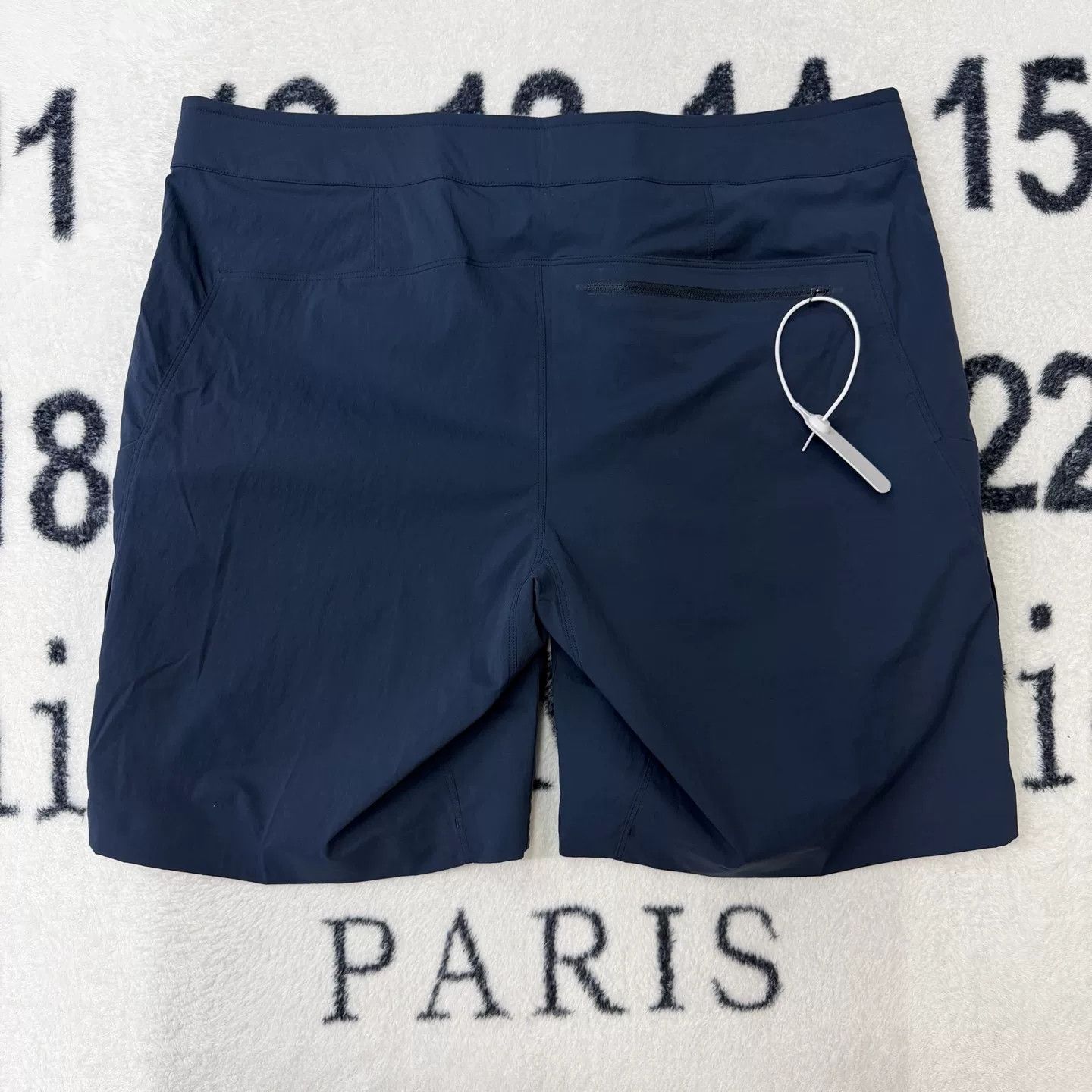 Arc'teryx Arcteryx Midnight Blue Quick-Dry Shorts Size US 38 / EU 54 - 2 Thumbnail