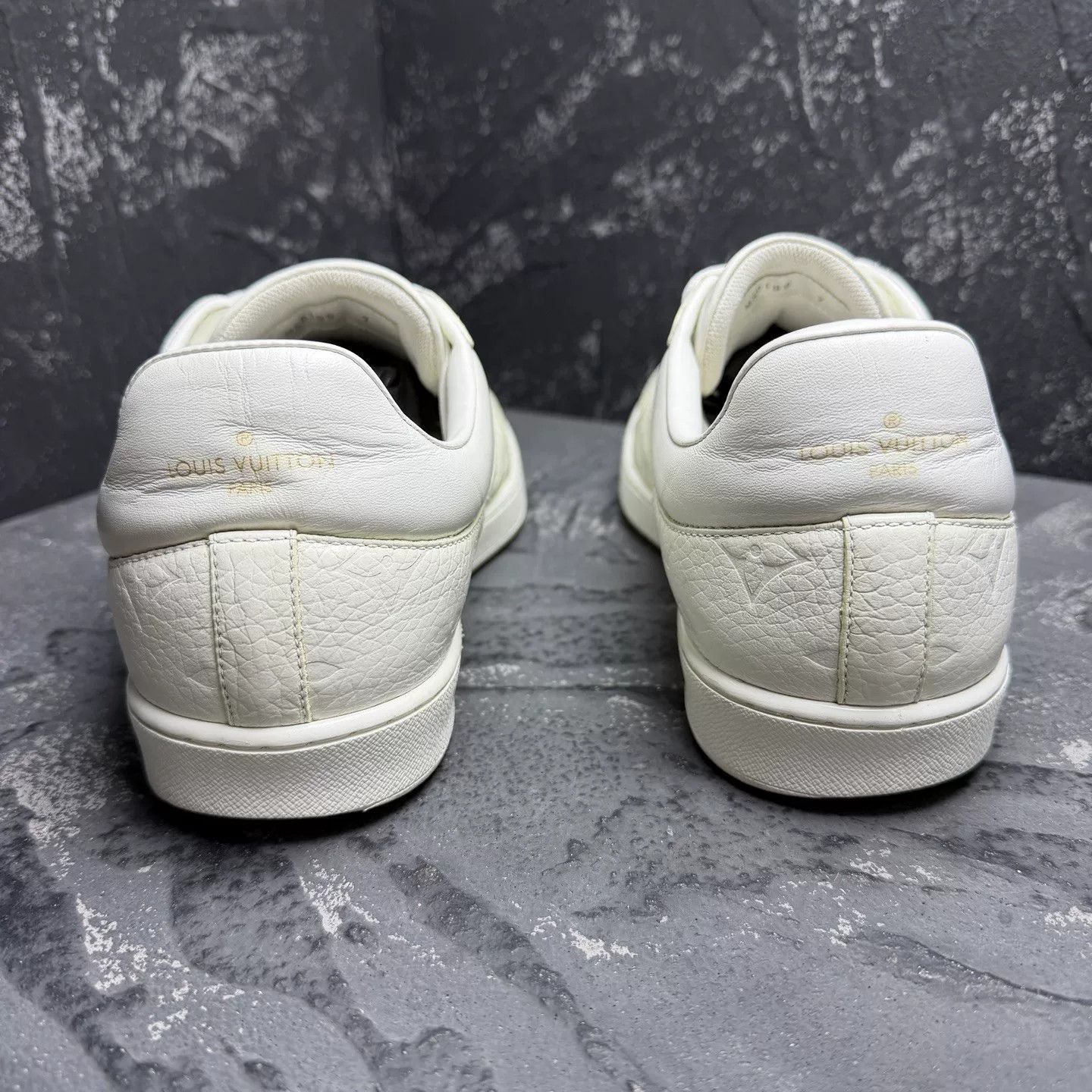 Louis Vuitton Louis Vuitton White Monogram Sneakers Size US 8 / EU 41 - 3 Thumbnail