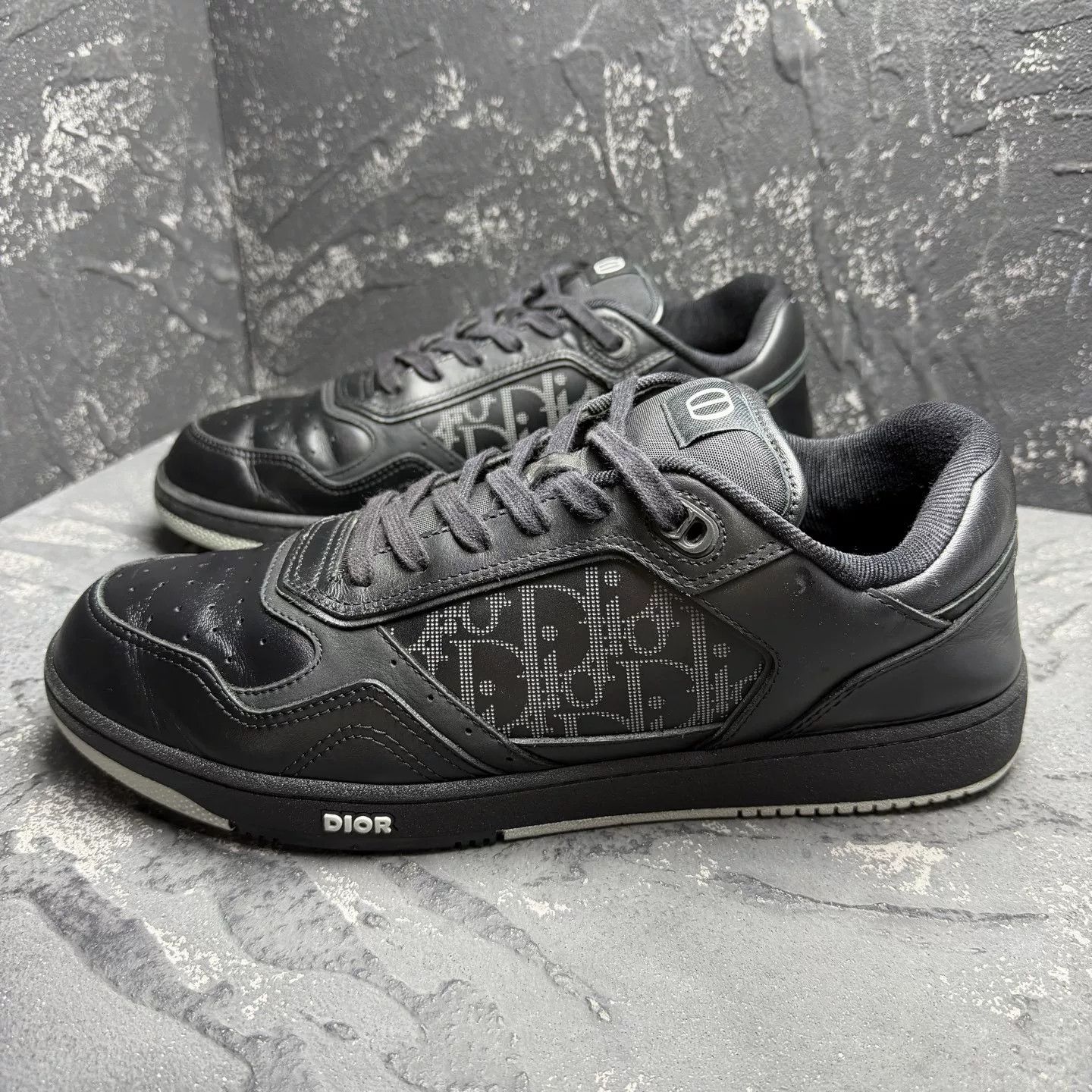 Dior Dior B27 Black Monogram Sneakers Size US 11 / EU 44 - 2 Thumbnail