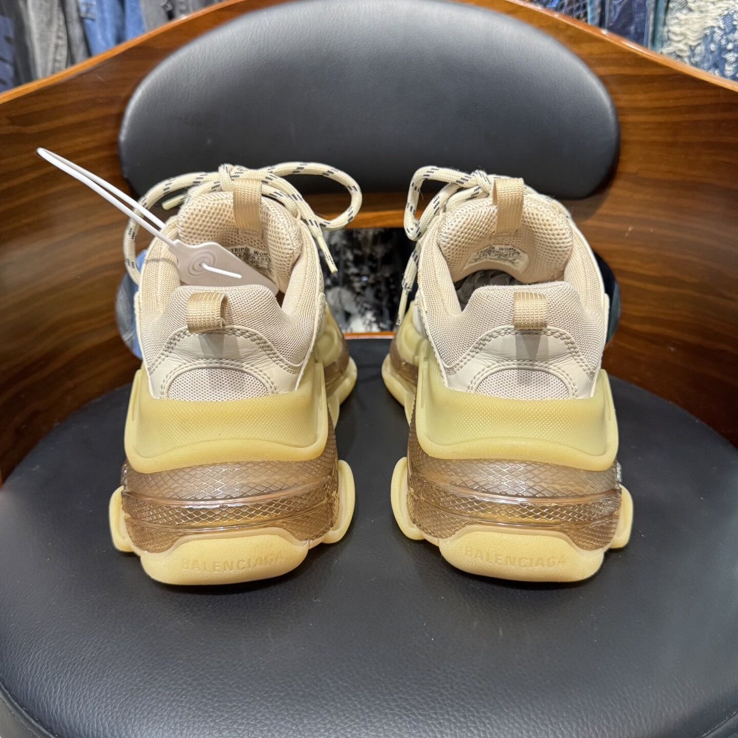 Balenciaga Balenciaga Triples Milk Tea Size US 5 / IT 35 - 3 Thumbnail