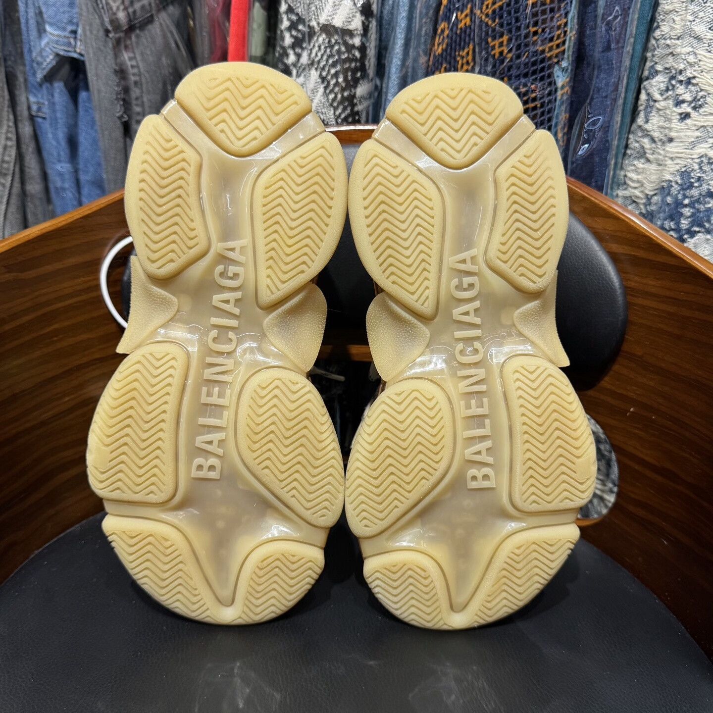 Balenciaga Balenciaga Triples Milk Tea Size US 5 / IT 35 - 8 Thumbnail