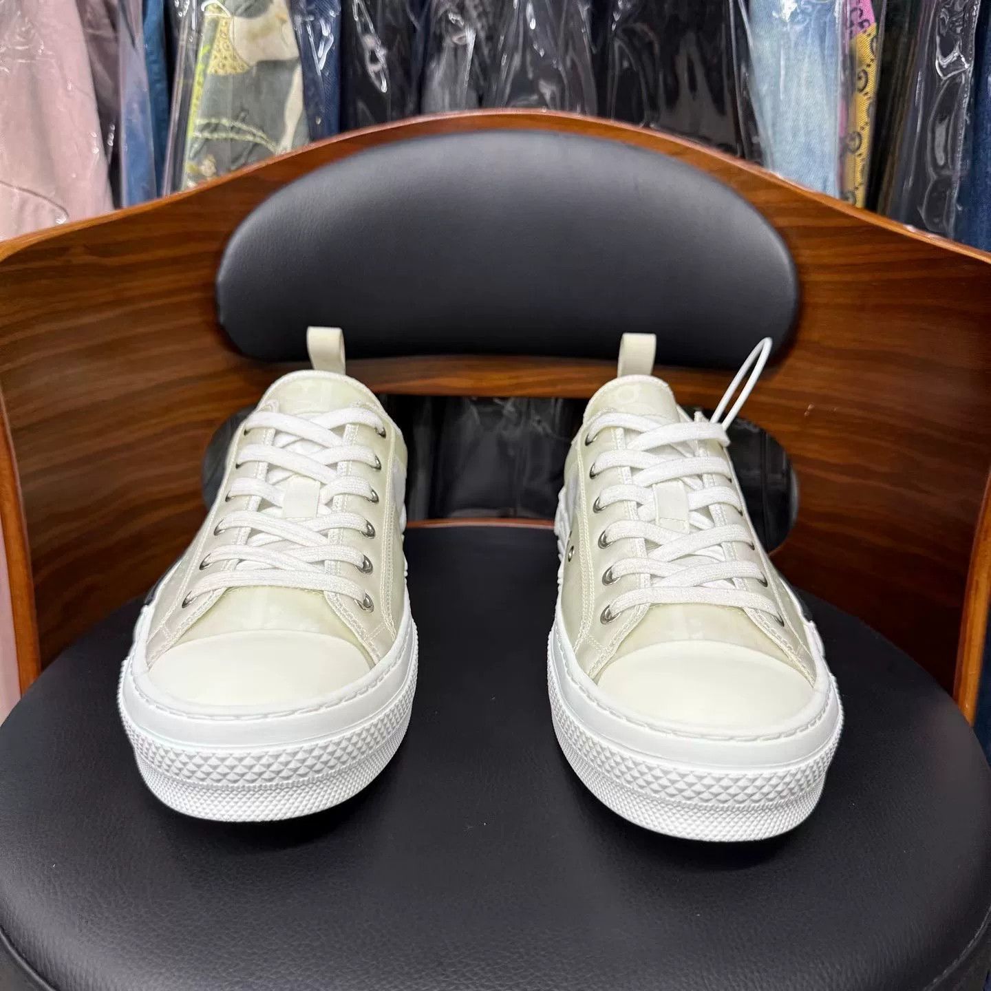 Dior Dior B23 White Sneakers Size US 9 / EU 42 - 2 Thumbnail