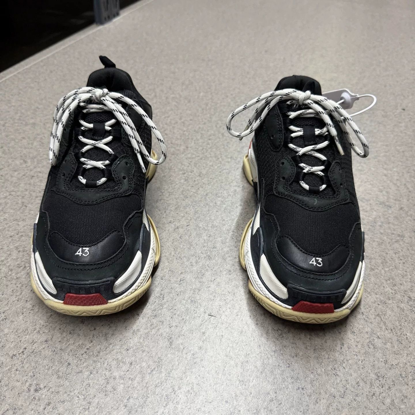 Balenciaga Balenciaga Triple S Black Red Distressed Size US 10 / EU 43 - 2 Thumbnail