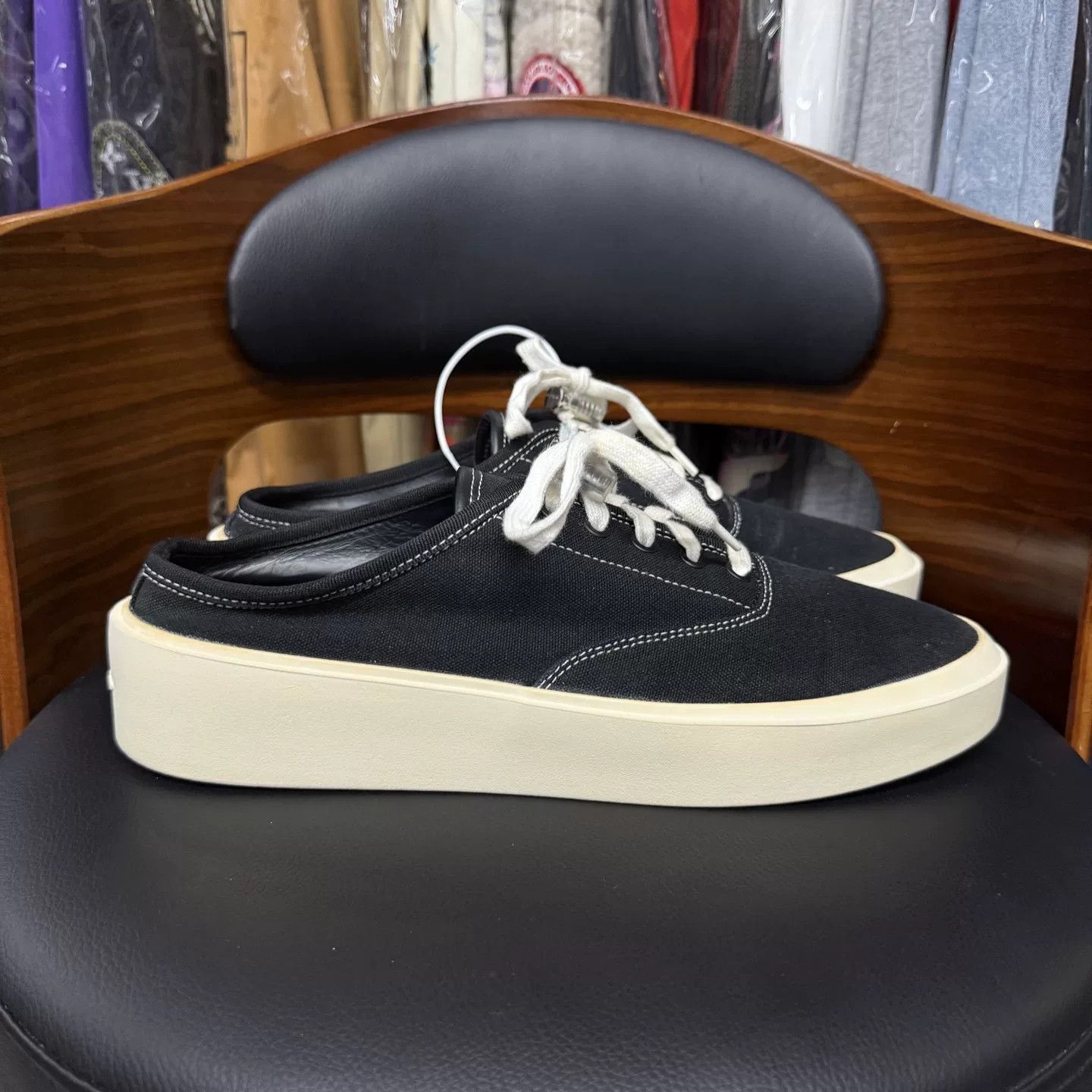 Fear of God Fear of God 101 Black Slip-On Mules Size US 10 / EU 43 - 4 Thumbnail