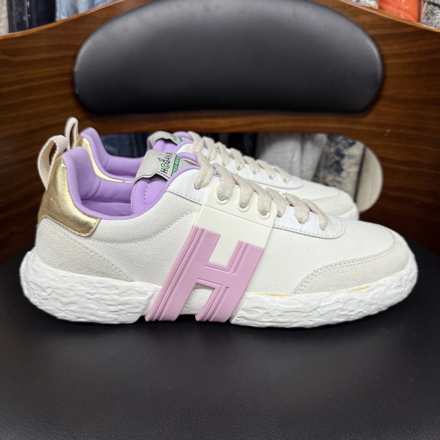 Hogan Hogan White Pink Gold Tail Sneakers Size US 6 / IT 36 - 6 Thumbnail