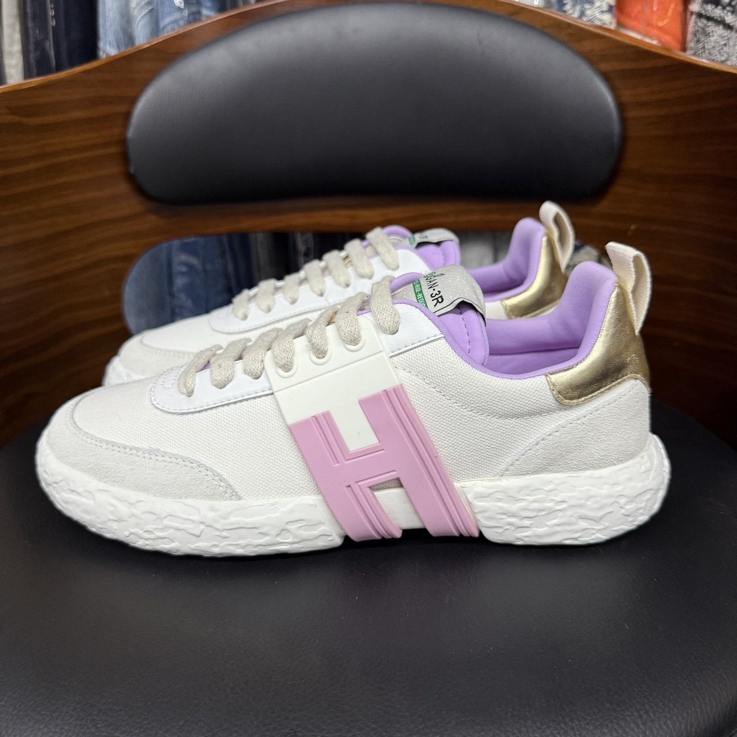 Hogan Hogan White Pink Gold Tail Sneakers Size US 6 / IT 36 - 3 Thumbnail