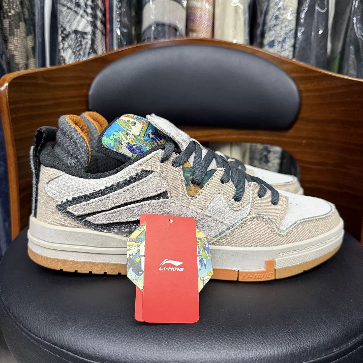 Li-Ning Li-Ning Weiyu Pro Xi'an Limited Size US 10 / EU 43 - 4 Thumbnail