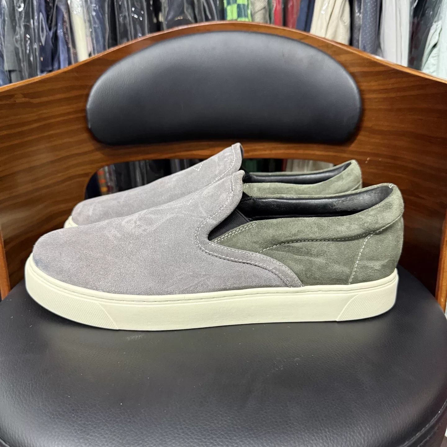 Madness Madness Slip-On Shoes Size US 11 / EU 44 - 6 Thumbnail
