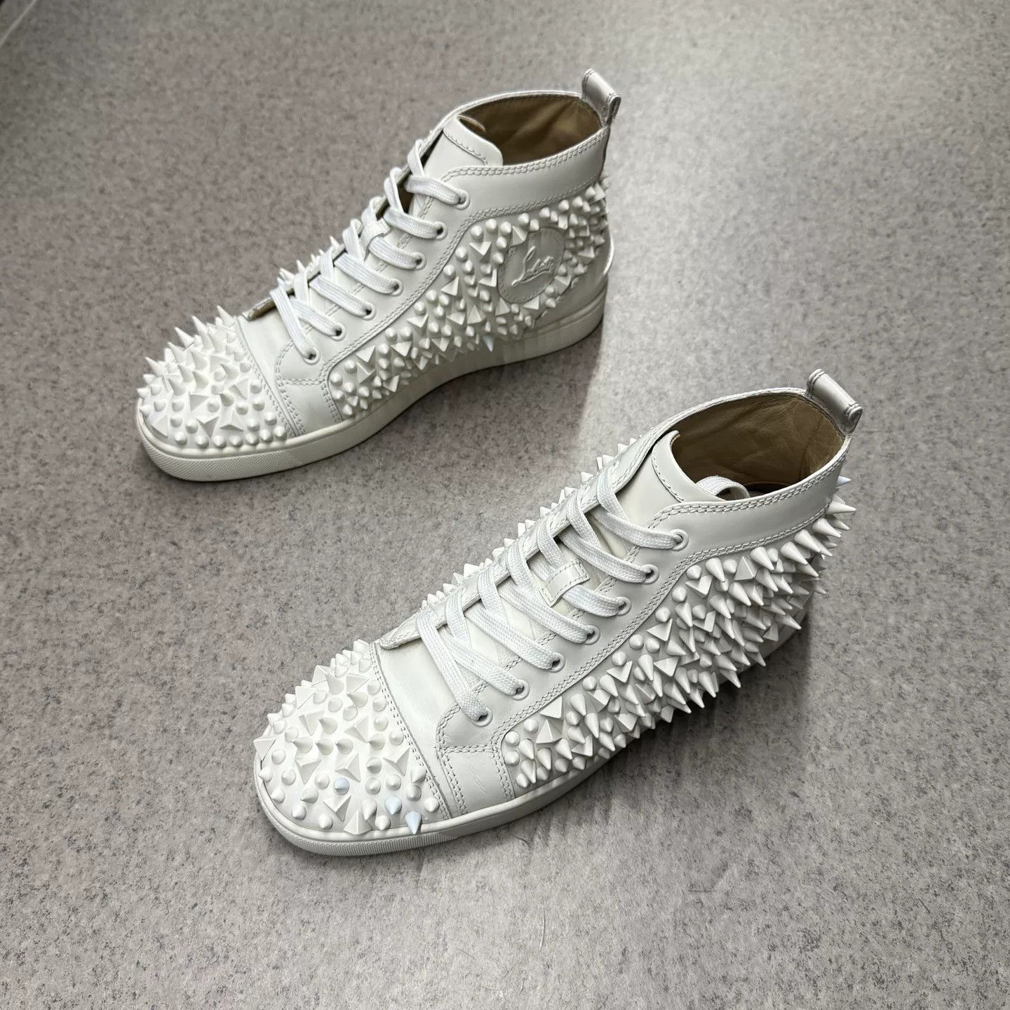 Christian Louboutin Christian Louboutin White Red Sole Sneakers Size US 8.5 / EU 41-42 - 5 Thumbnail