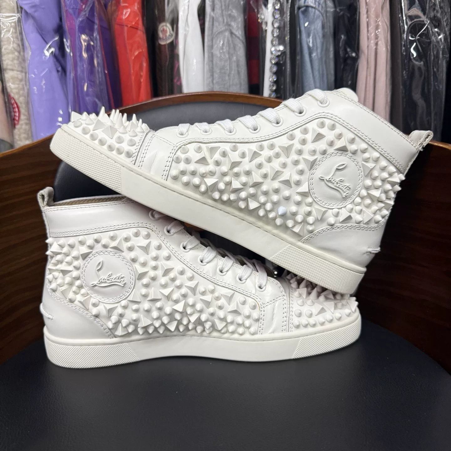 Christian Louboutin Christian Louboutin White Red Sole Sneakers Size US 8.5 / EU 41-42 - 7 Thumbnail