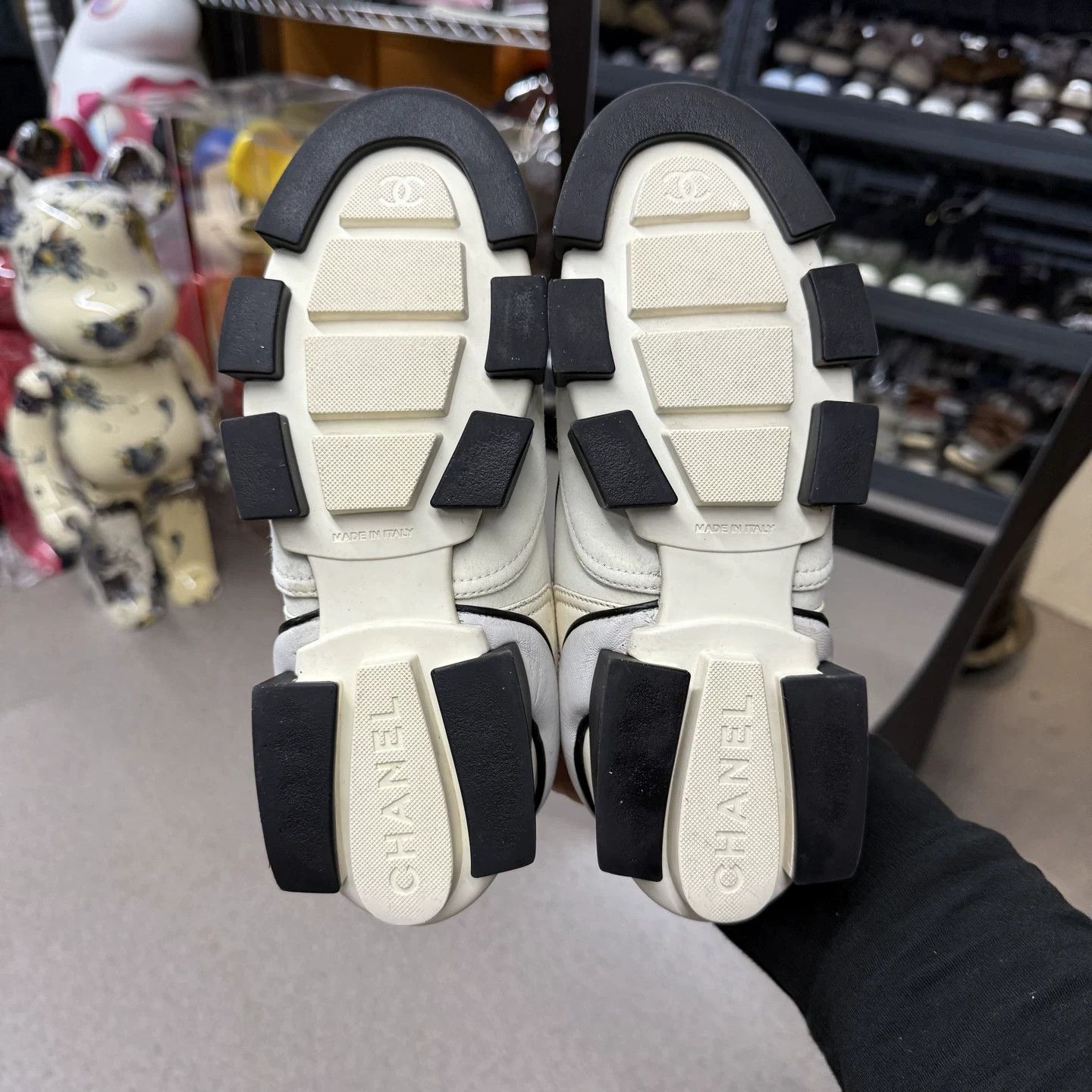 Chanel Chanel Black White Moon Shoes Size US 5.5 / IT 35.5 - 9 Thumbnail