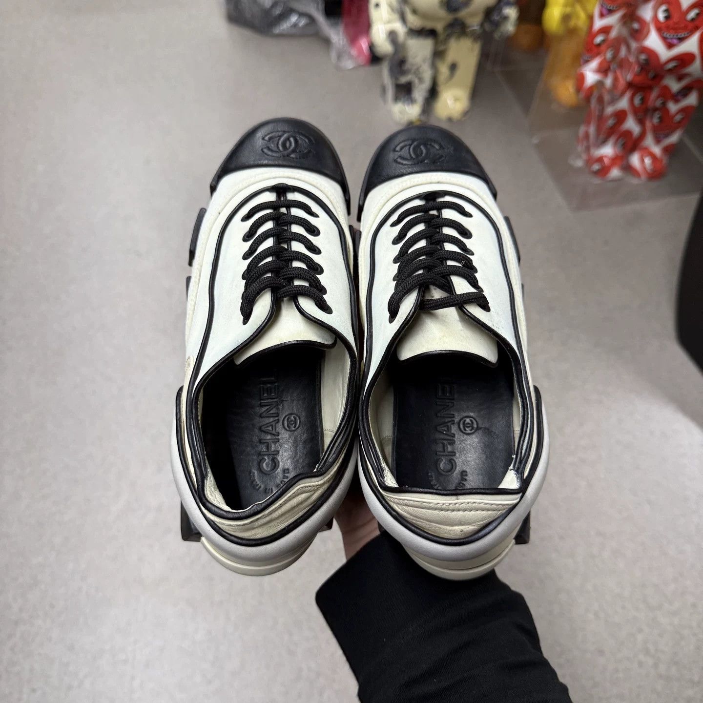 Chanel Chanel Black White Moon Shoes Size US 5.5 / IT 35.5 - 8 Thumbnail