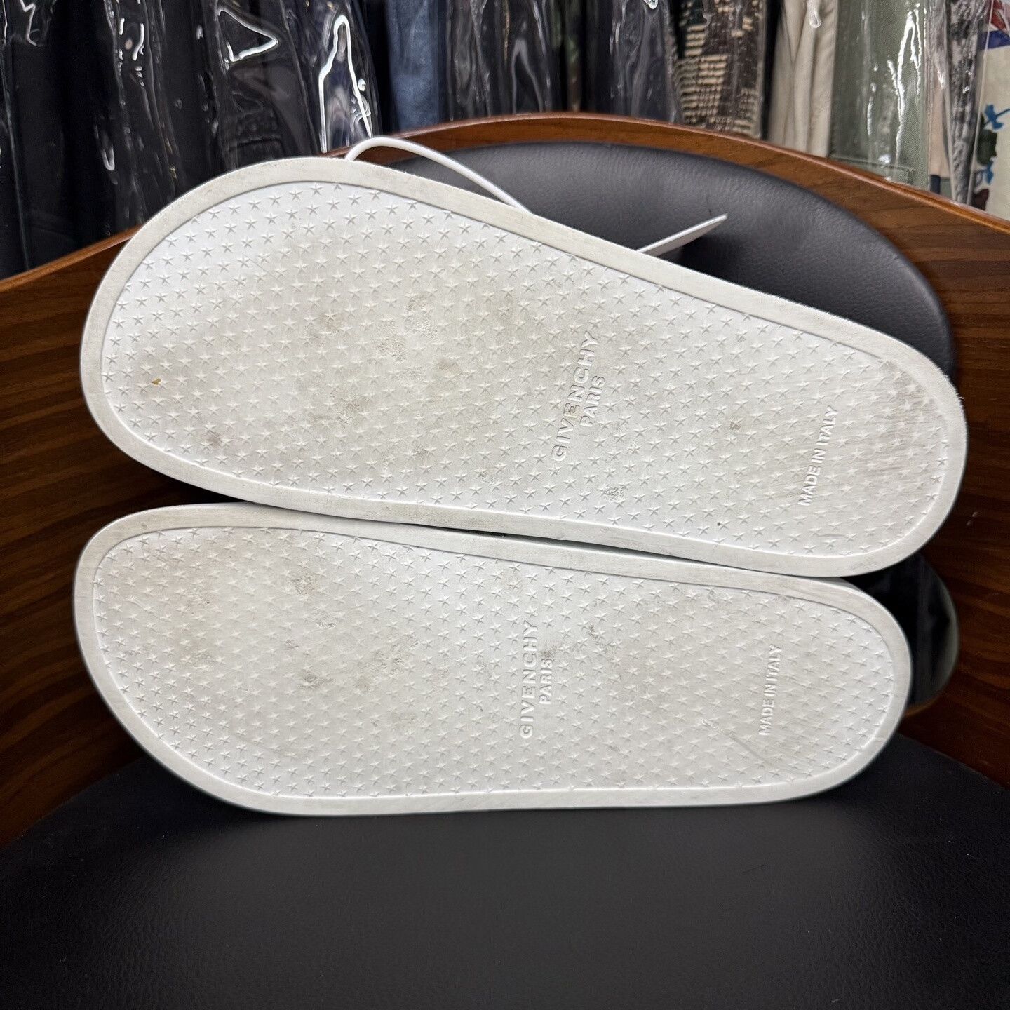 Givenchy Givenchy White Logo Slippers Size US 10 / EU 43 - 9 Thumbnail