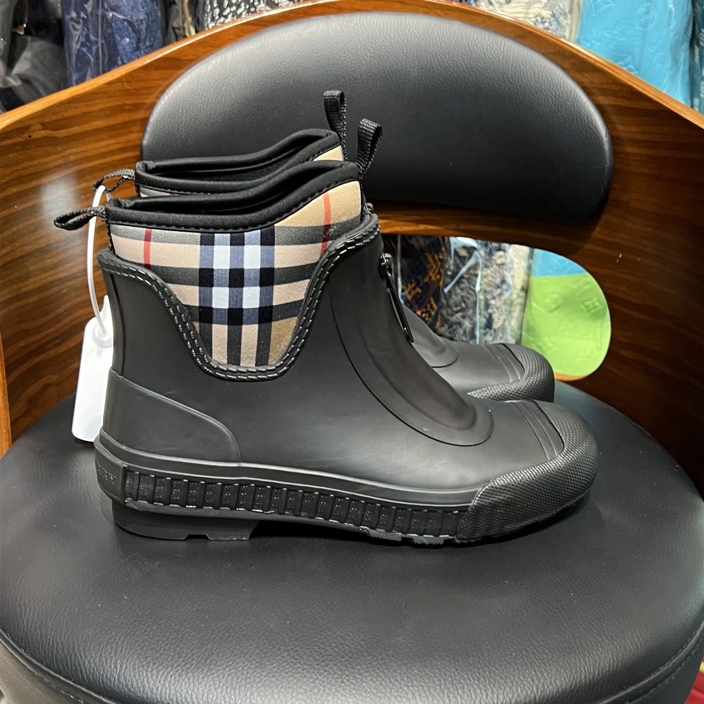 Burberry Burberry Classic Check Boots Size US 5 / IT 35 - 4 Thumbnail